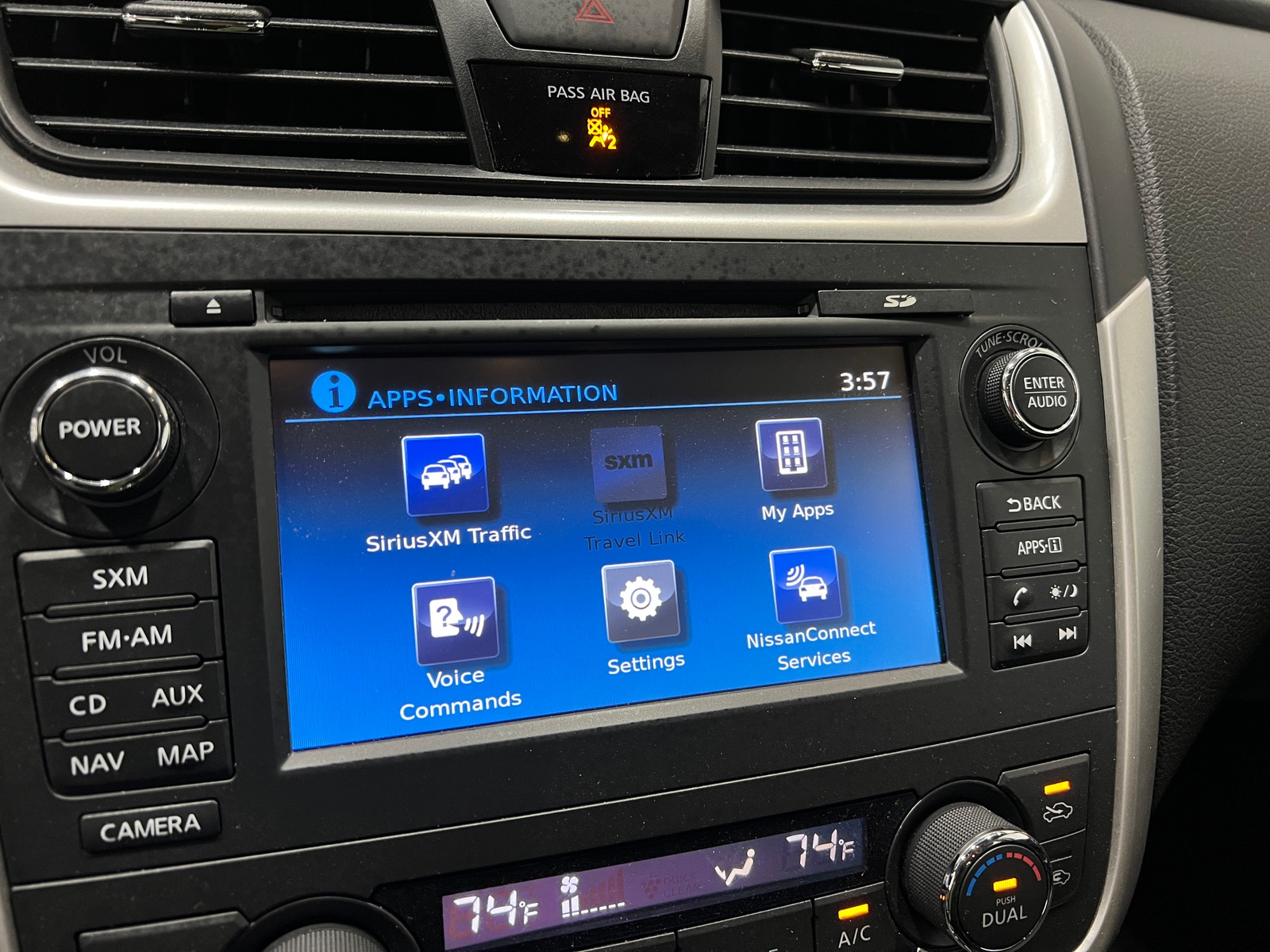 Thumbnail: 2017 Nissan Altima - 3