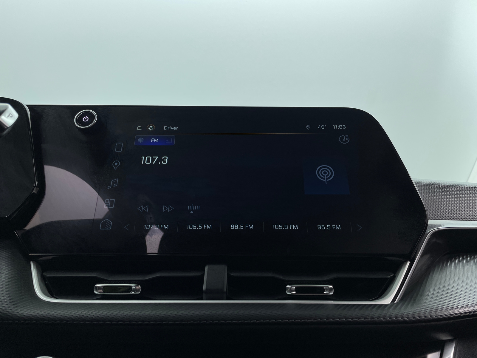 Thumbnail: 2025 Chevrolet Equinox - 4