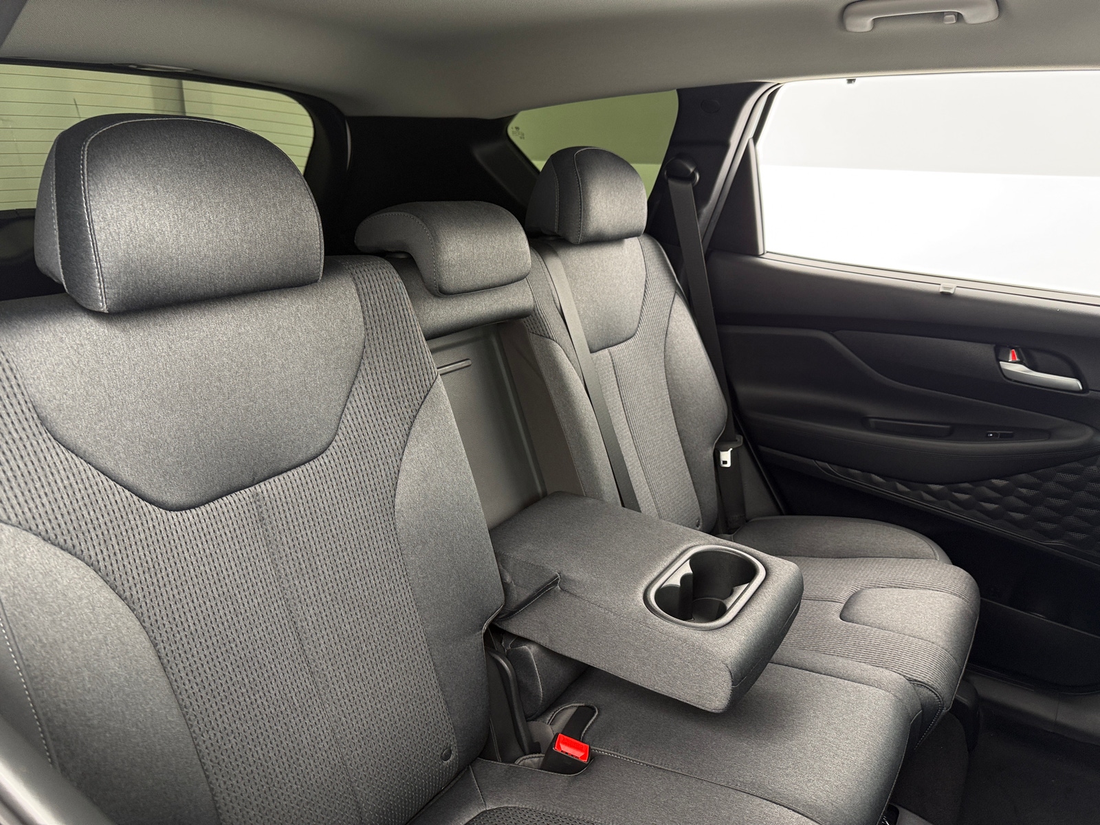 Thumbnail: 2022 Hyundai Santa Fe - 6