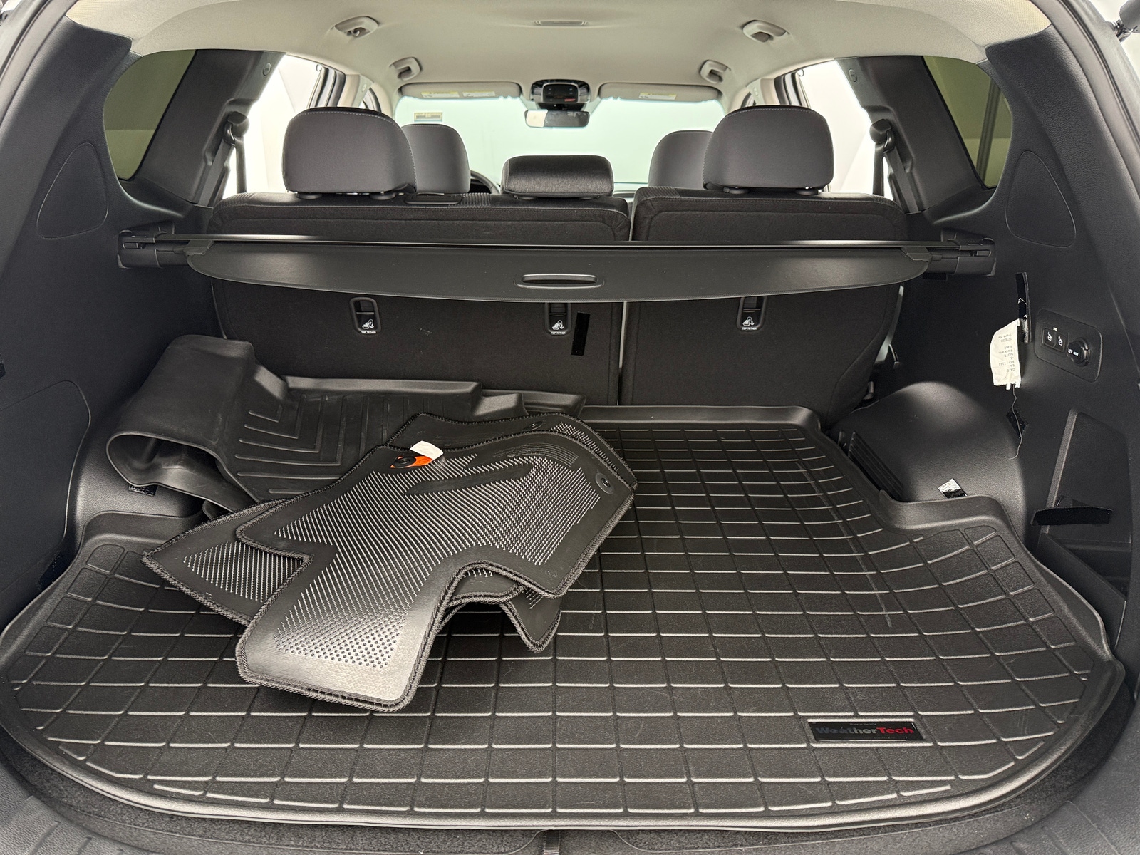 Thumbnail: 2022 Hyundai Santa Fe - 7