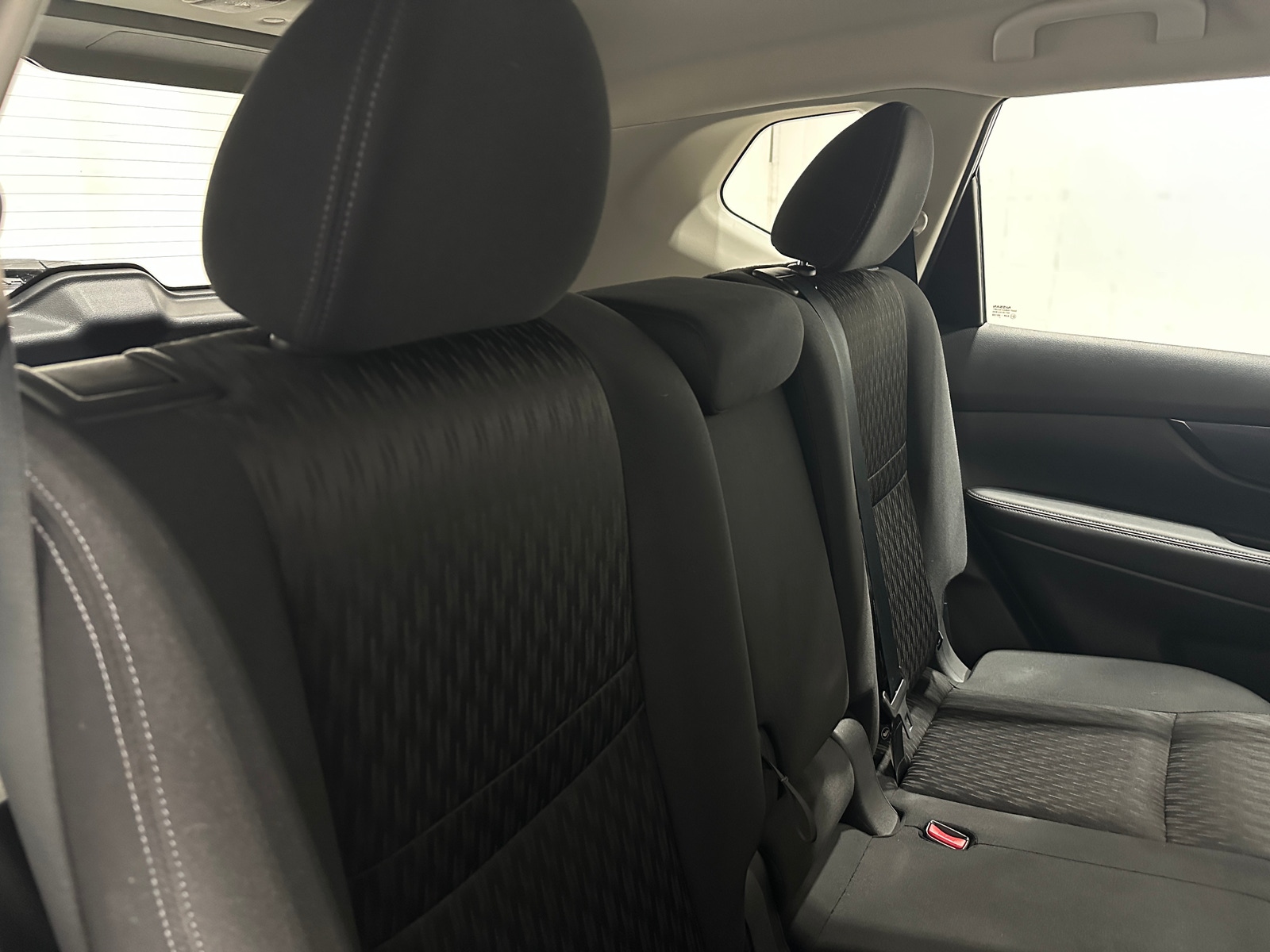 Thumbnail: 2017 Nissan Rogue - 6