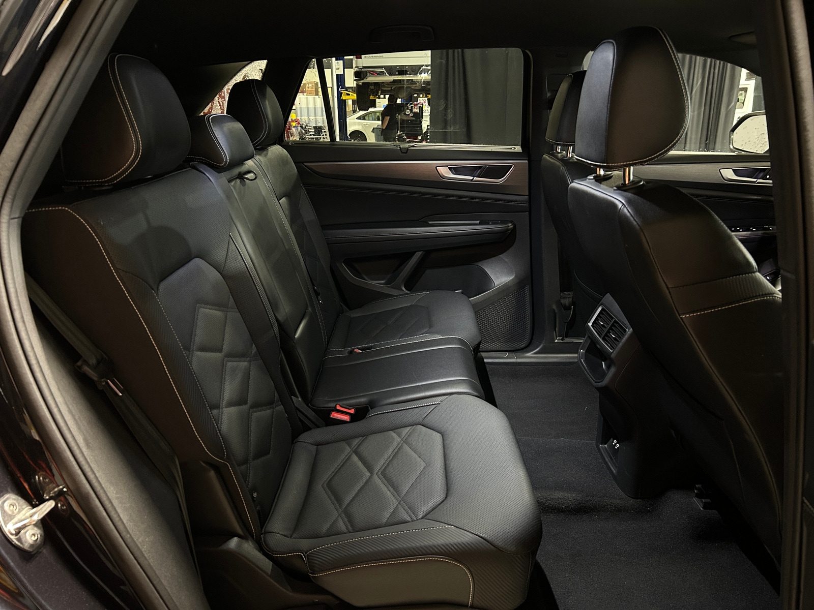 Thumbnail: 2024 Volkswagen Atlas - 5