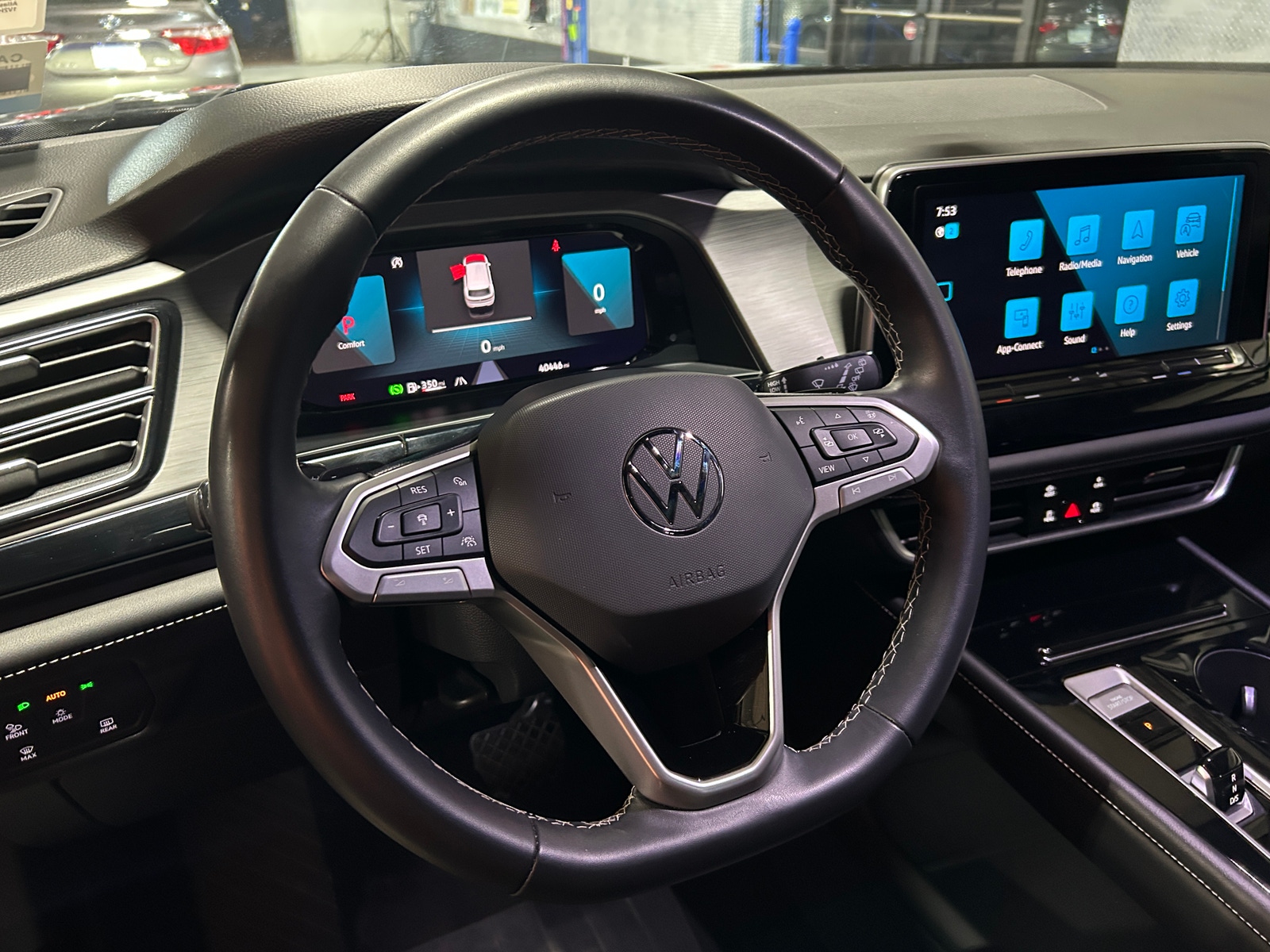 Thumbnail: 2024 Volkswagen Atlas - 4