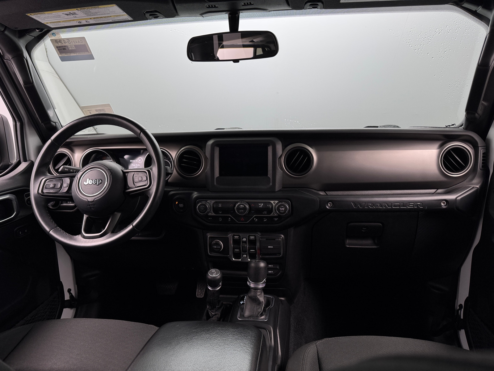 Thumbnail: 2019 Jeep Wrangler - 3