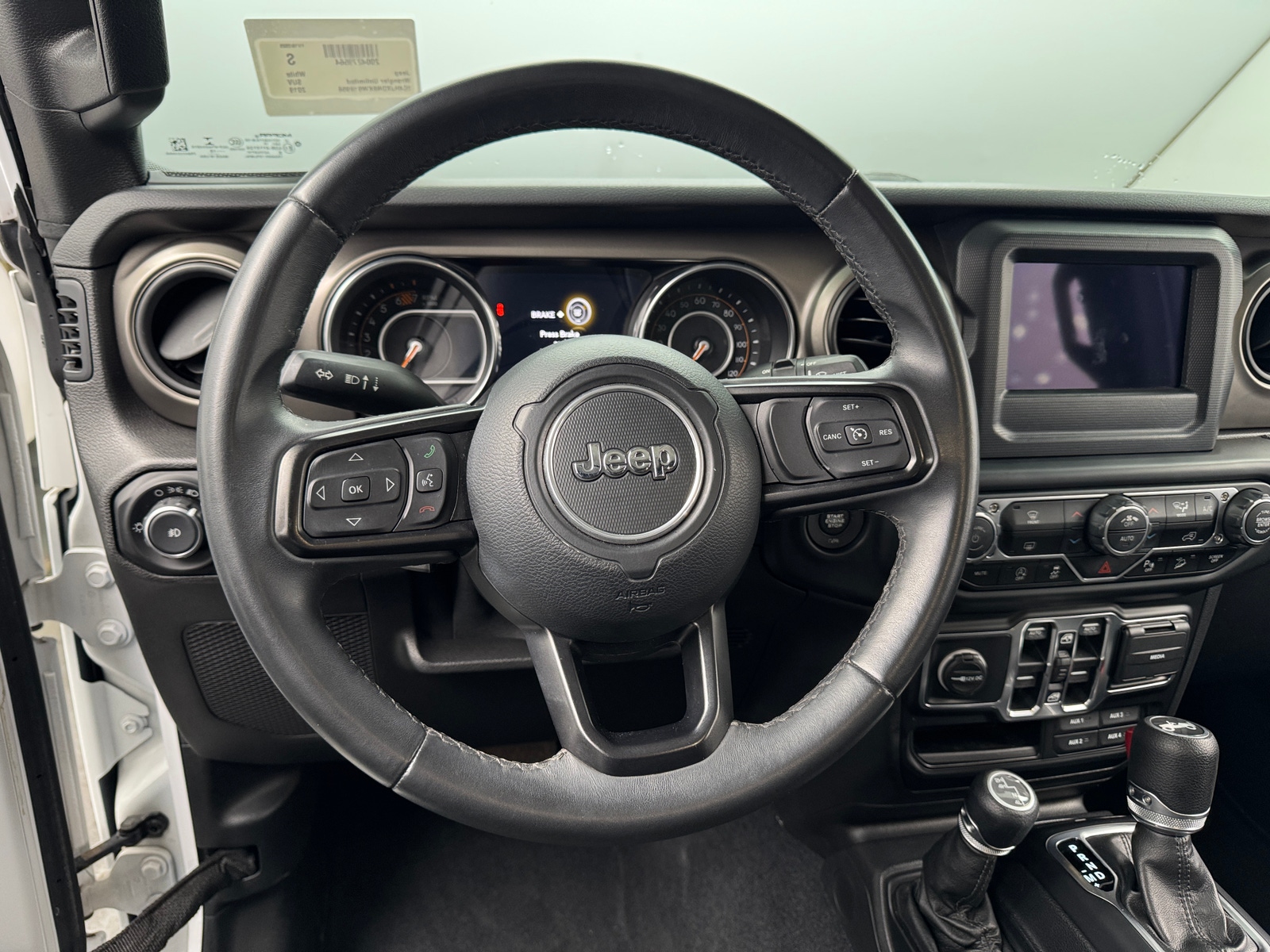 Thumbnail: 2019 Jeep Wrangler - 5