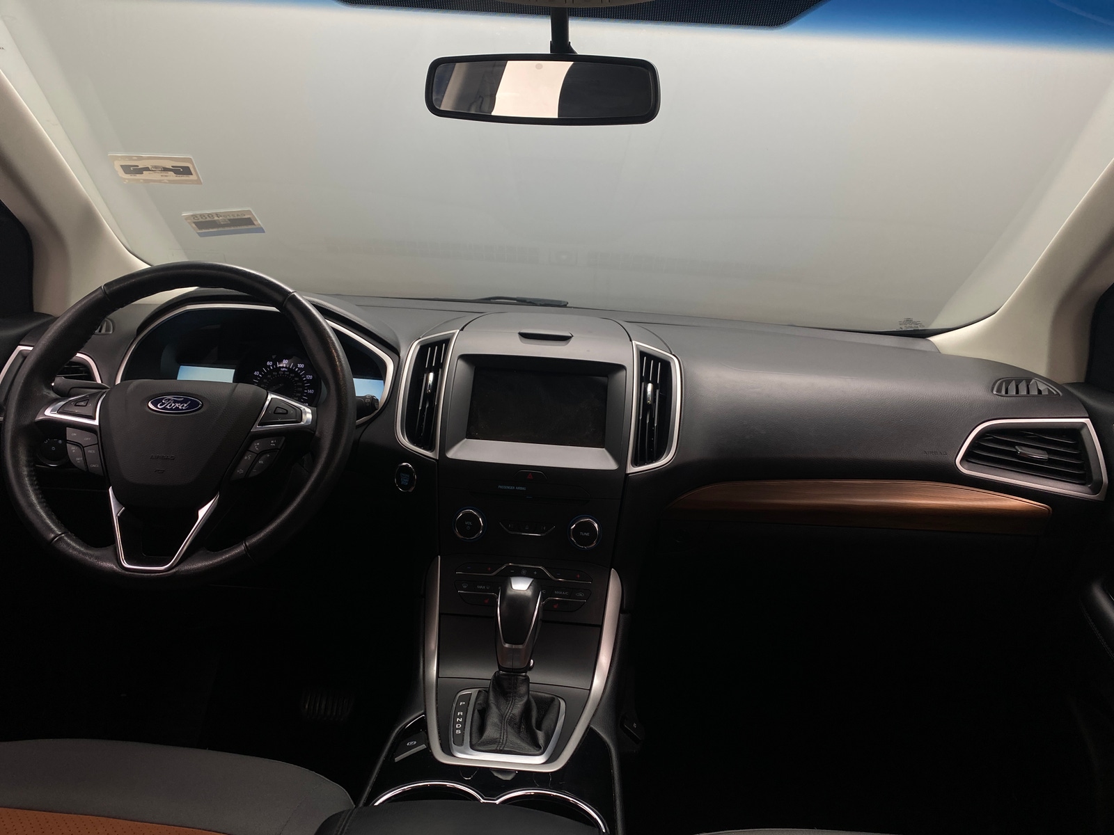 Thumbnail: 2018 Ford Edge - 3