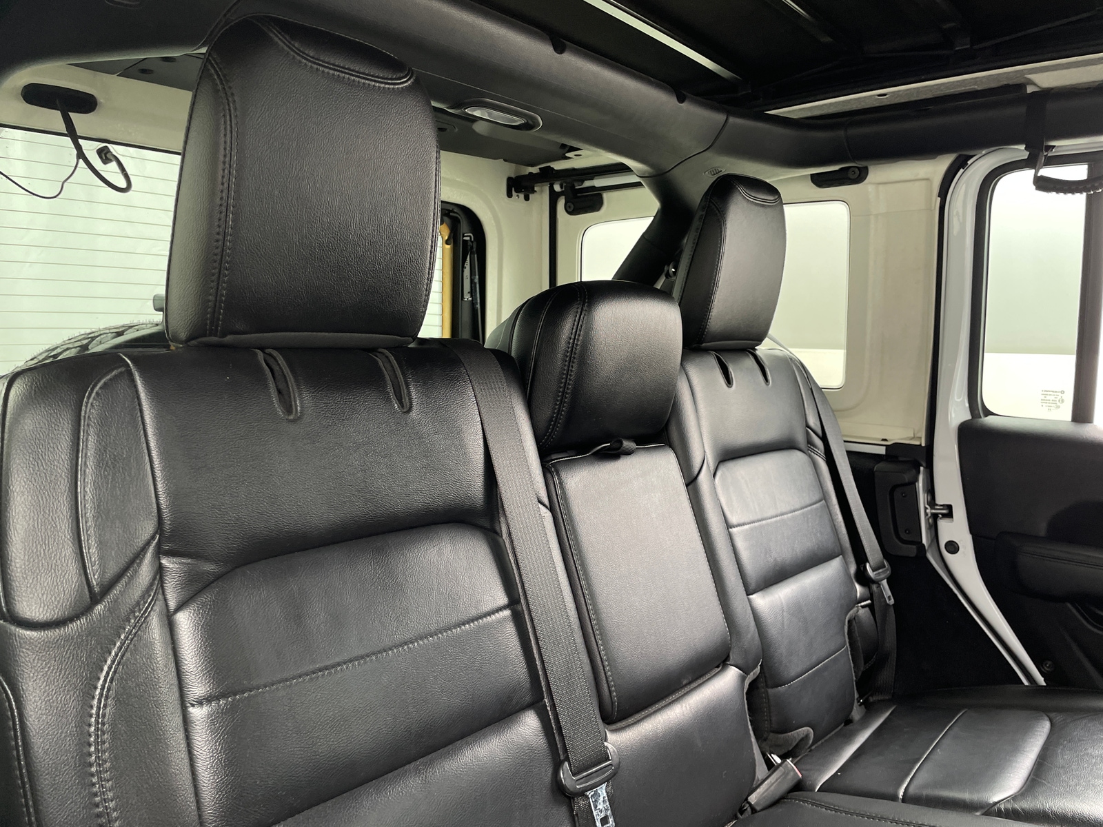 Thumbnail: 2020 Jeep Wrangler - 5