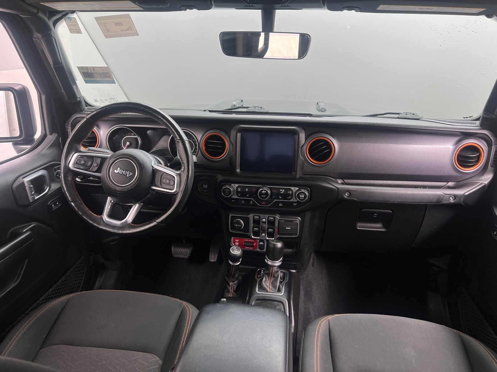 Thumbnail: 2021 Jeep Gladiator - 3