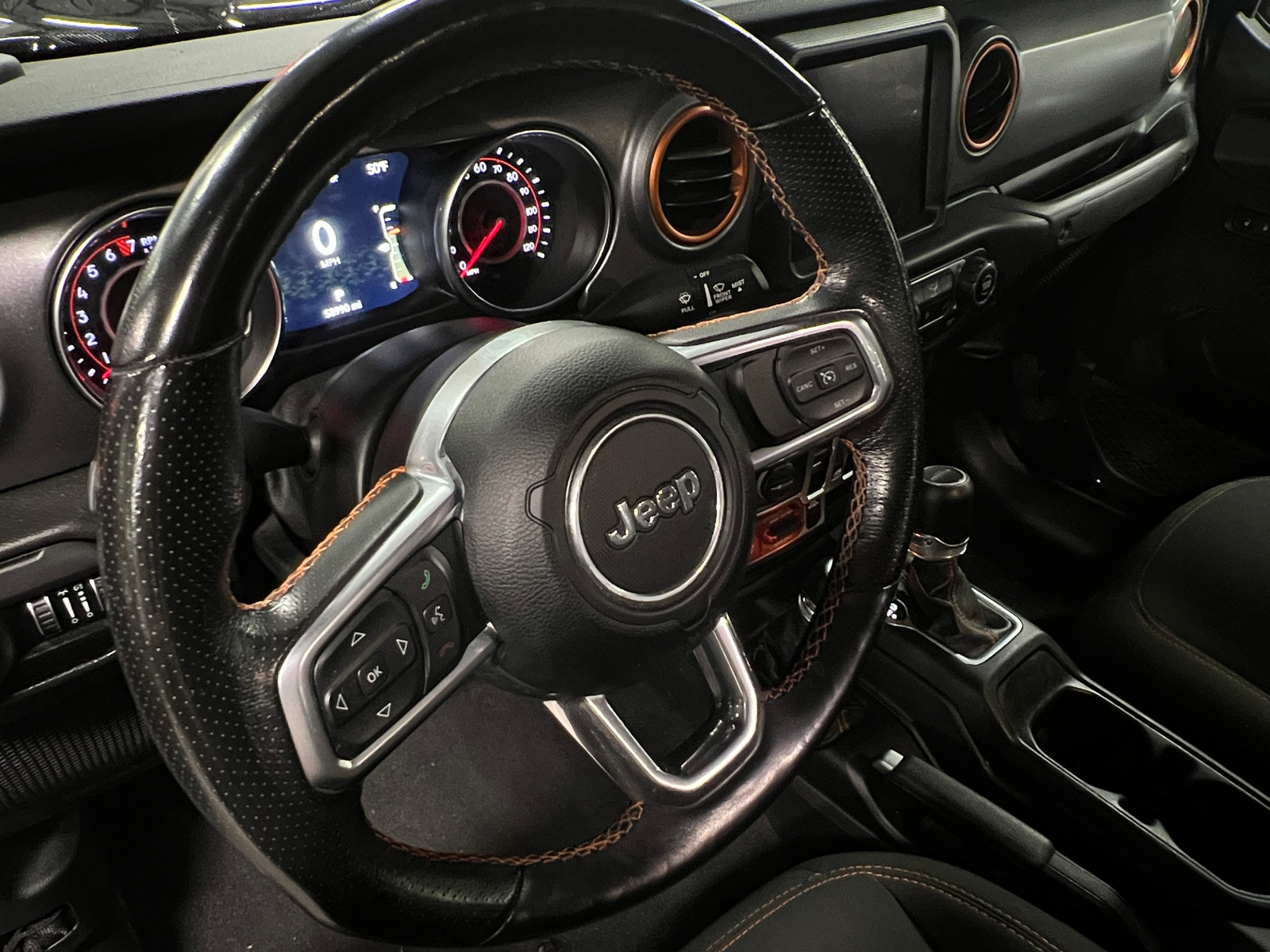 Thumbnail: 2021 Jeep Gladiator - 5