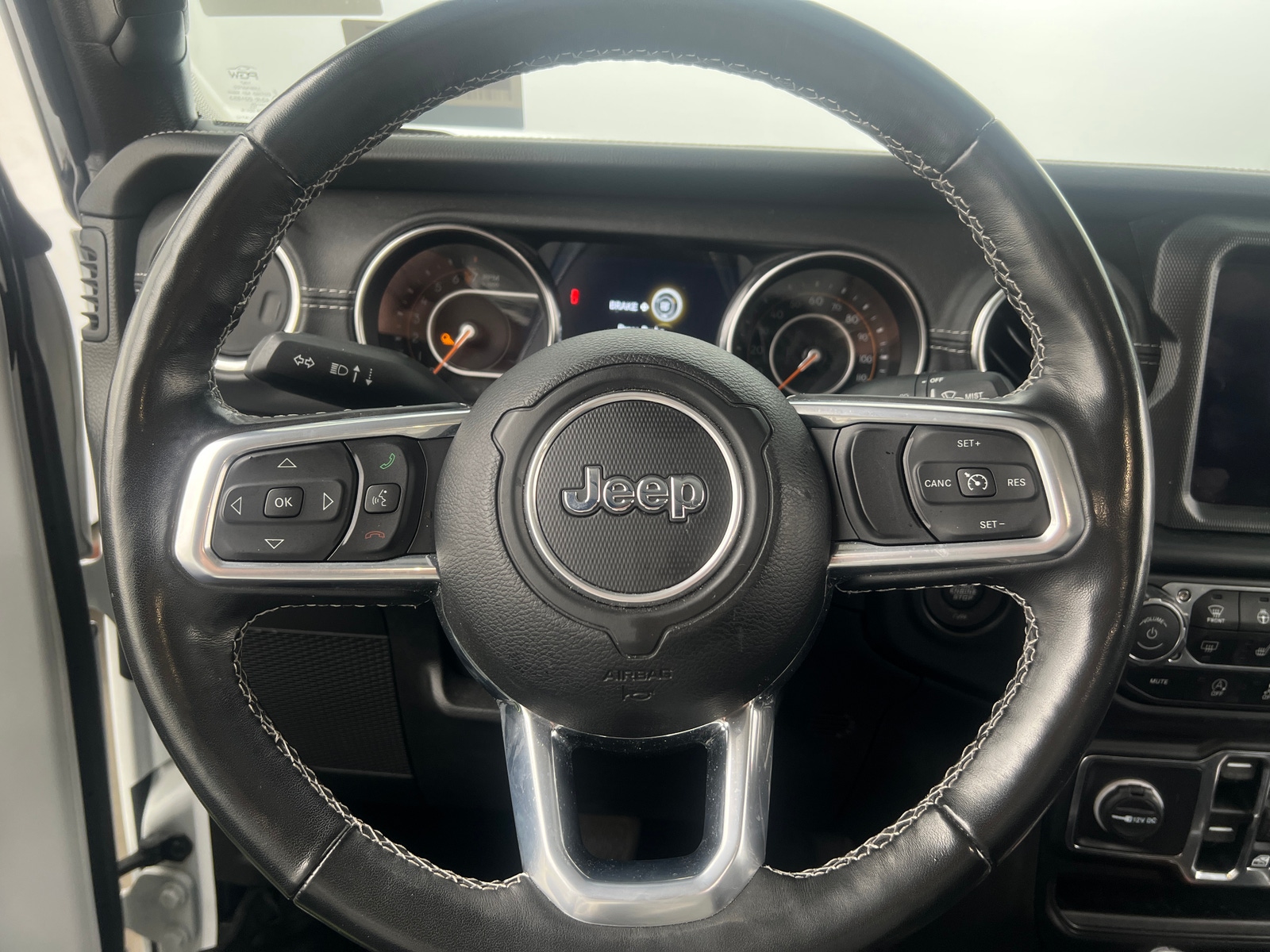 Thumbnail: 2022 Jeep Gladiator - 4