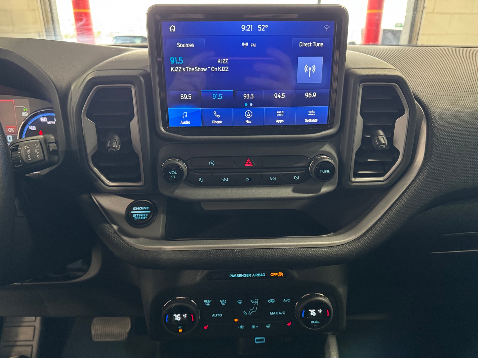 Thumbnail: 2021 Ford Bronco Sport - 3