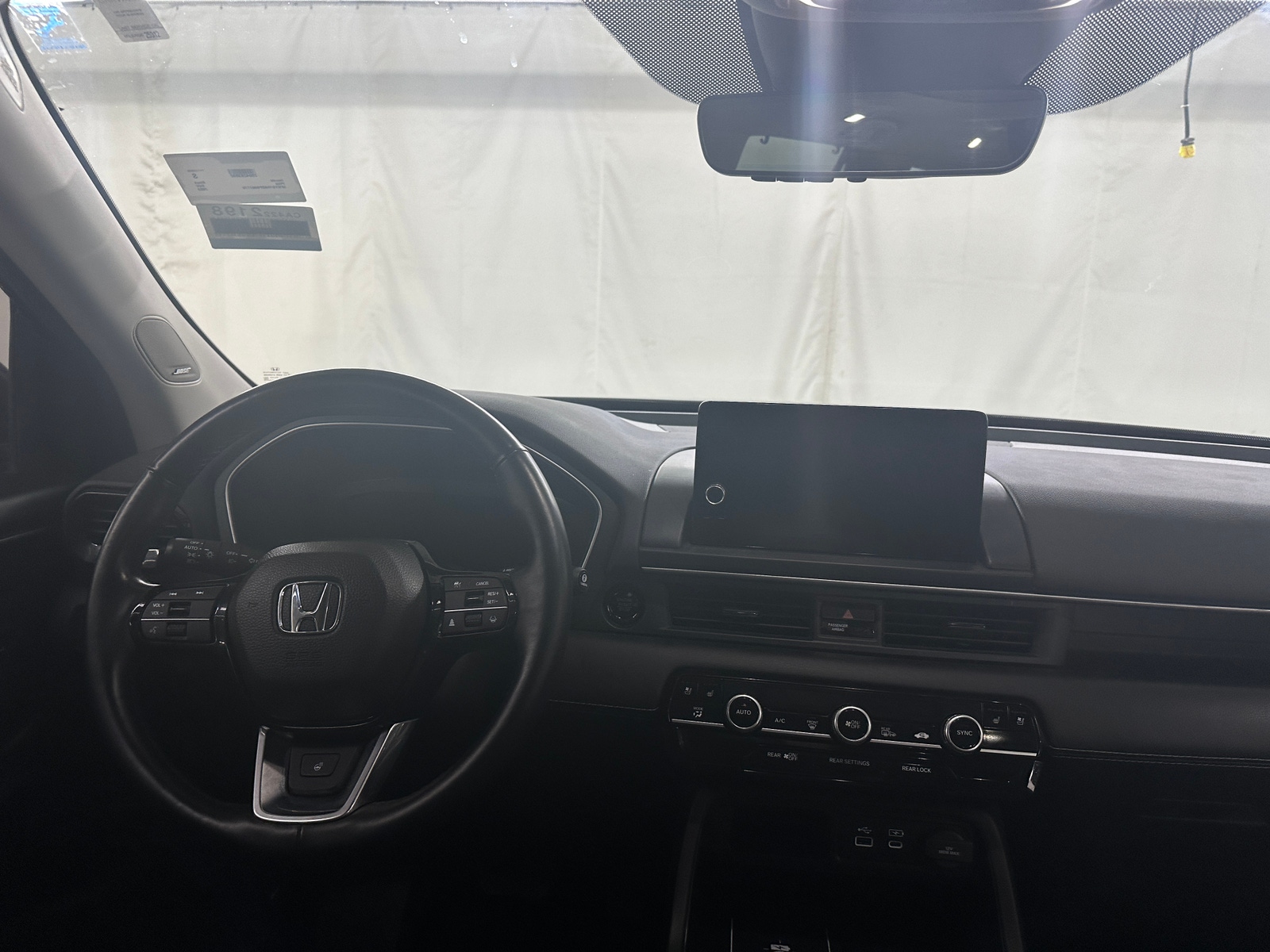 Thumbnail: 2023 Honda Pilot - 3