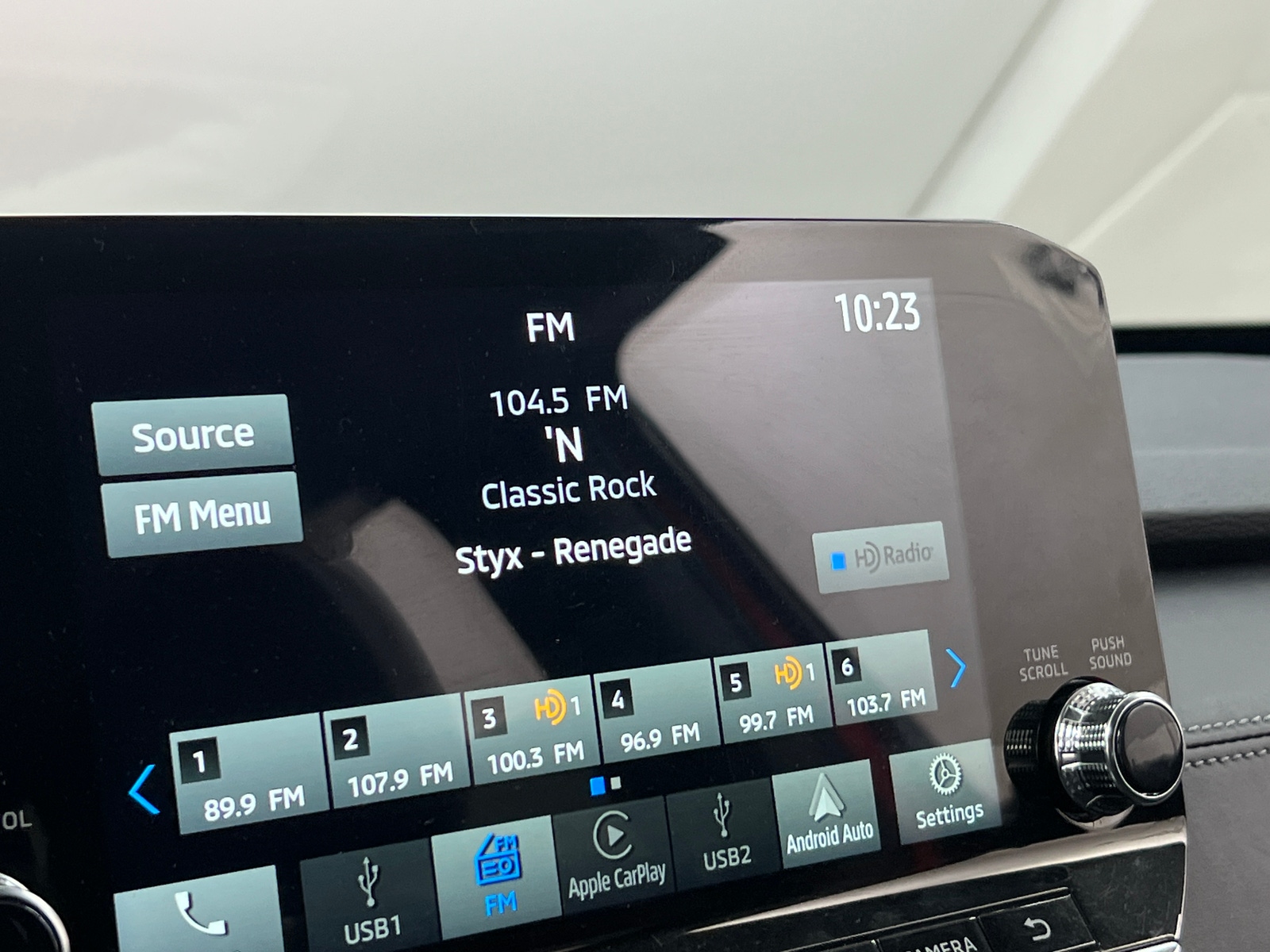 Thumbnail: 2024 Mitsubishi Outlander - 3