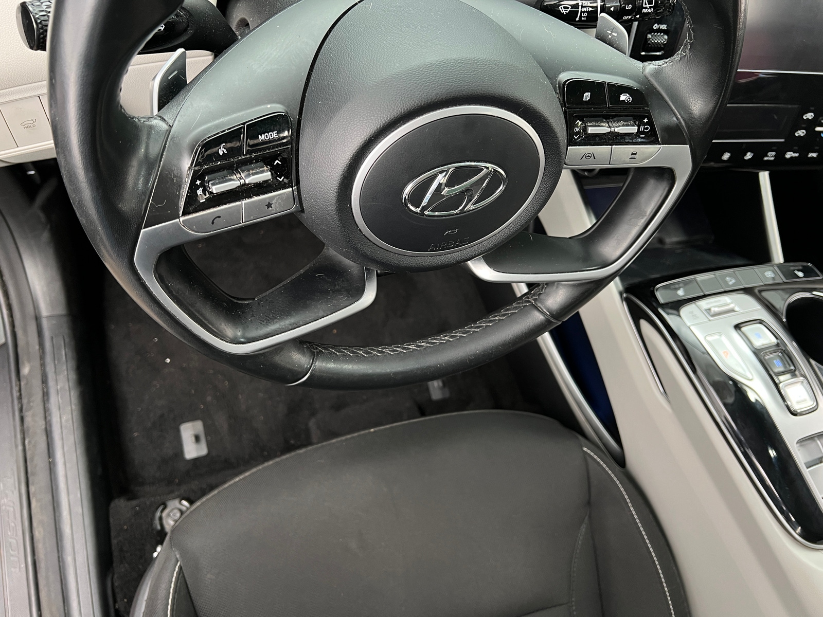 Thumbnail: 2022 Hyundai Tucson - 5