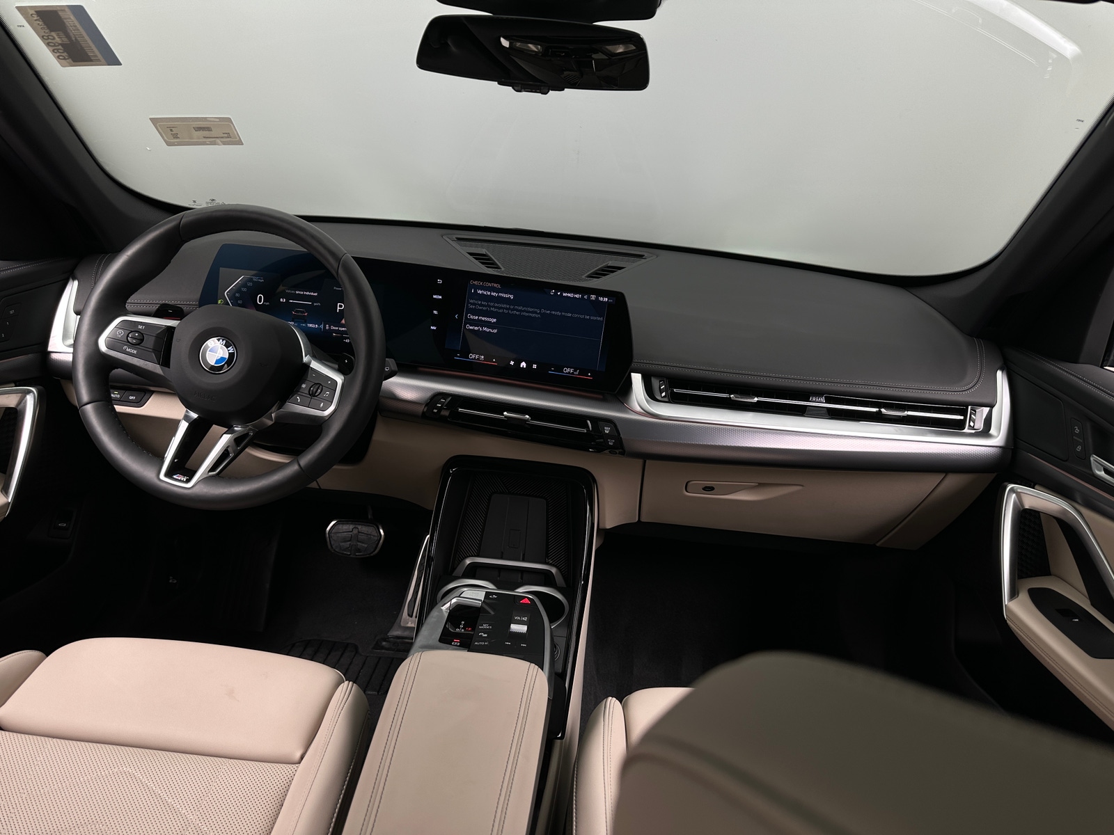 Thumbnail: 2025 BMW X1 - 2