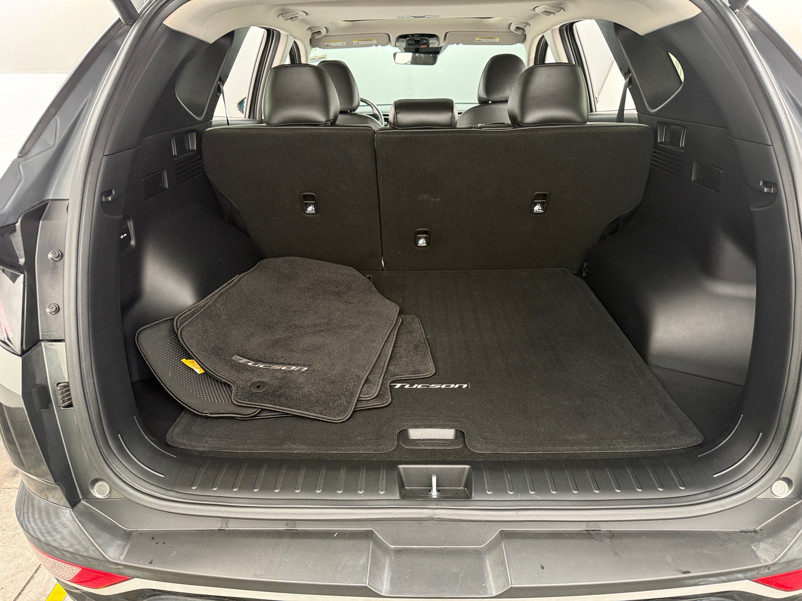 Thumbnail: 2023 Hyundai Tucson - 7