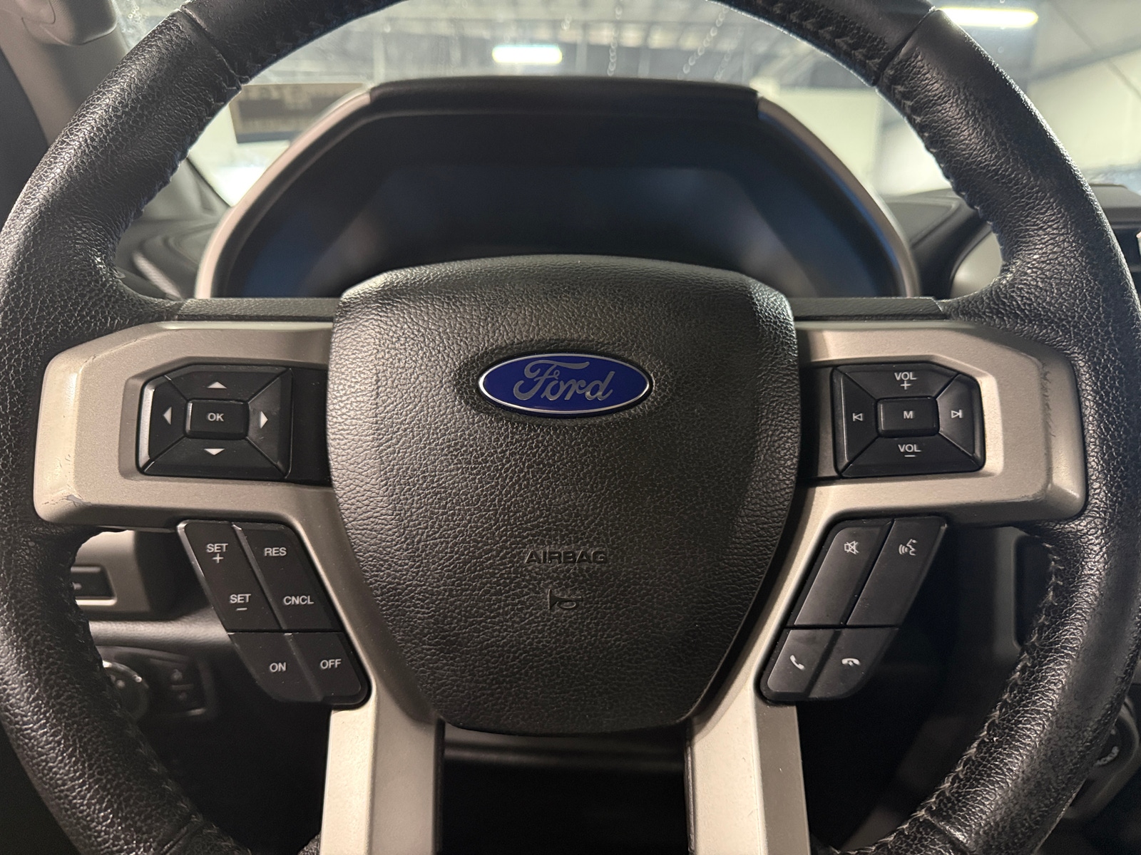 Thumbnail: 2016 Ford Econoline - 4