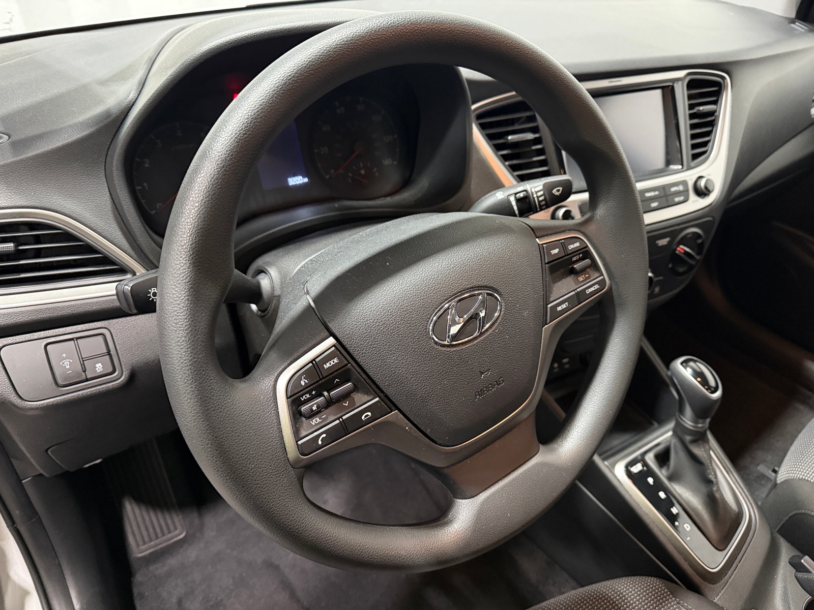 Thumbnail: 2019 Hyundai Accent - 5