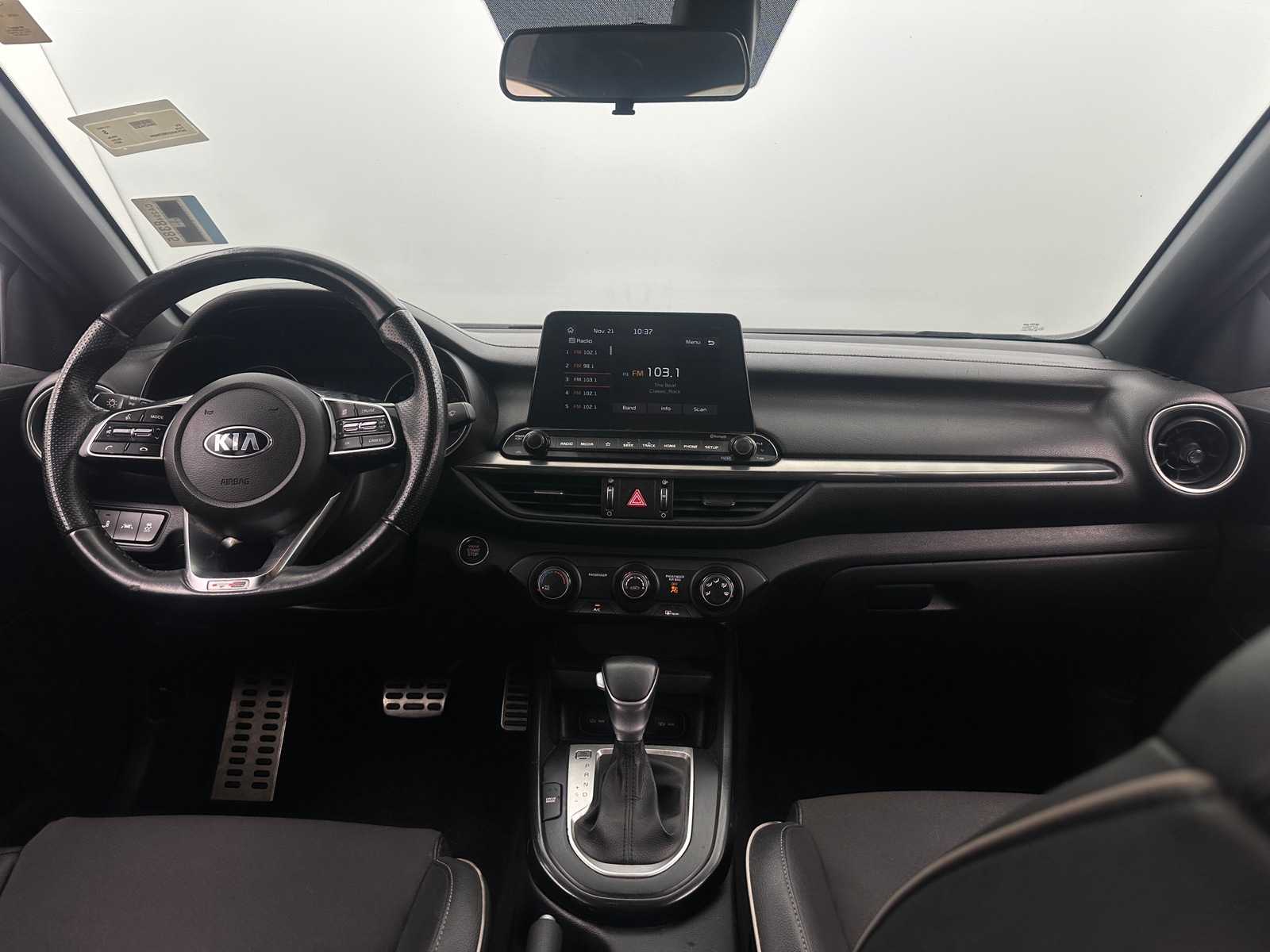 Thumbnail: 2021 Kia Forte - 3