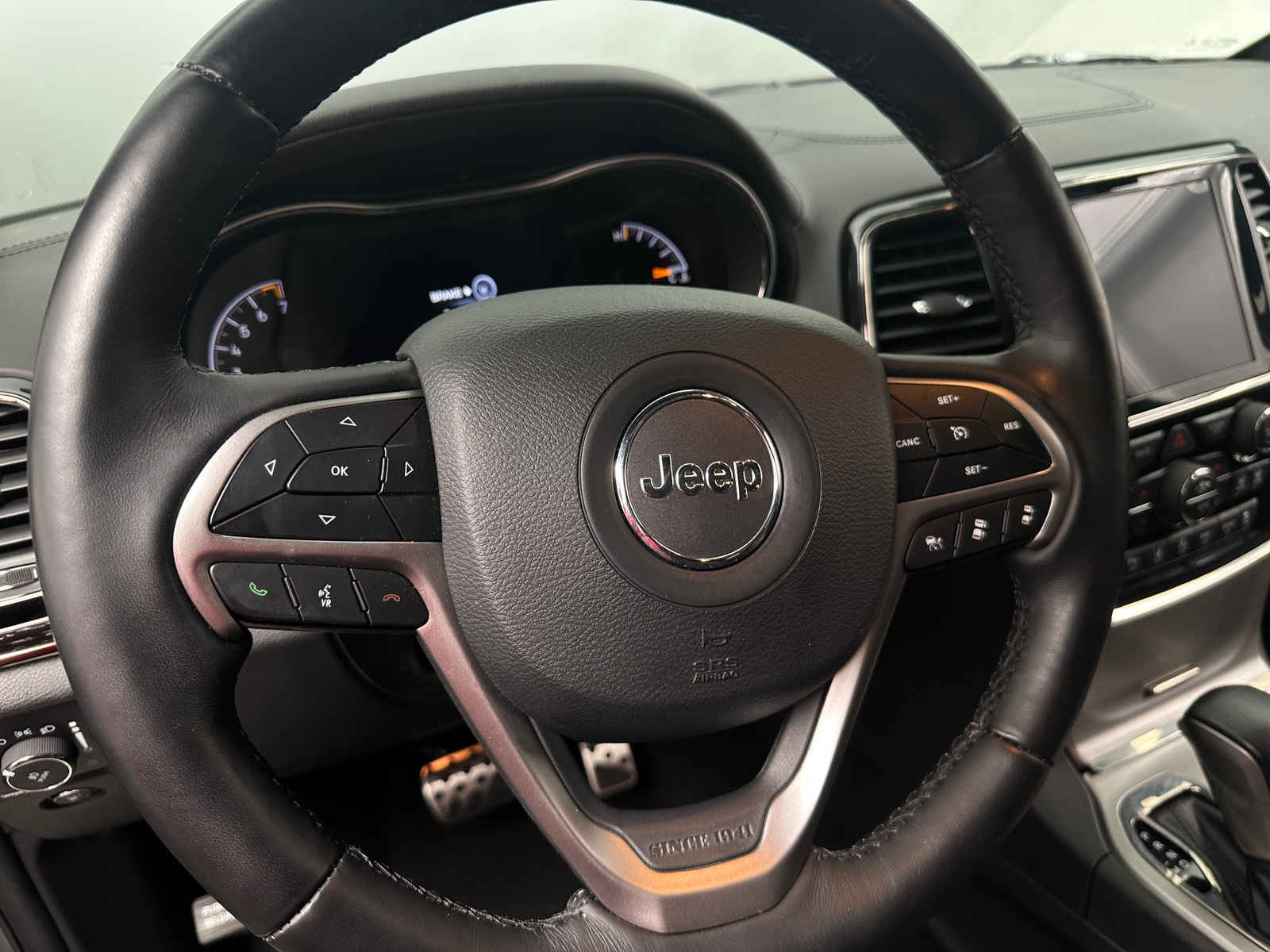 Thumbnail: 2021 Jeep Grand Cherokee - 4