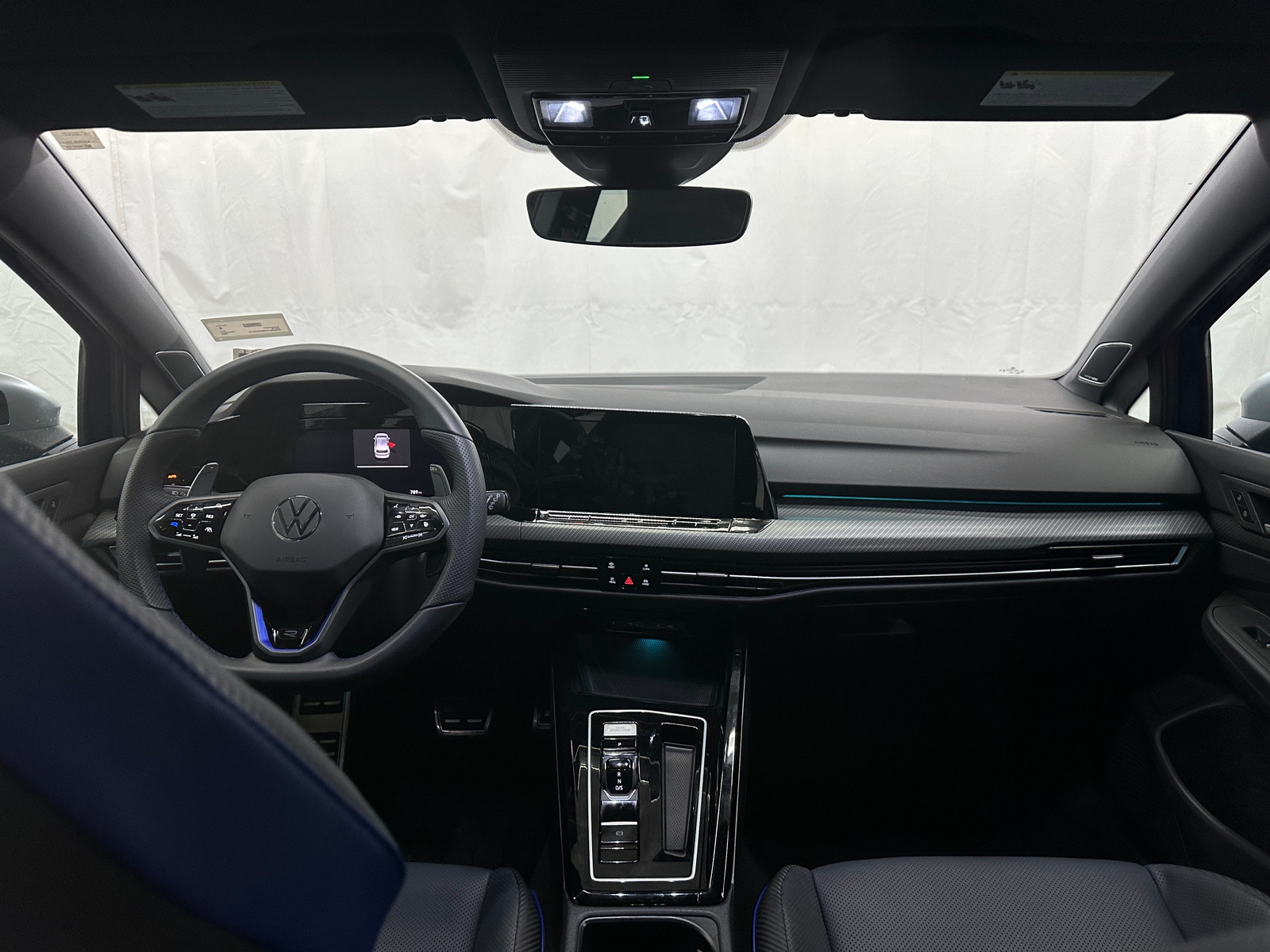 Thumbnail: 2024 Volkswagen Golf - 2