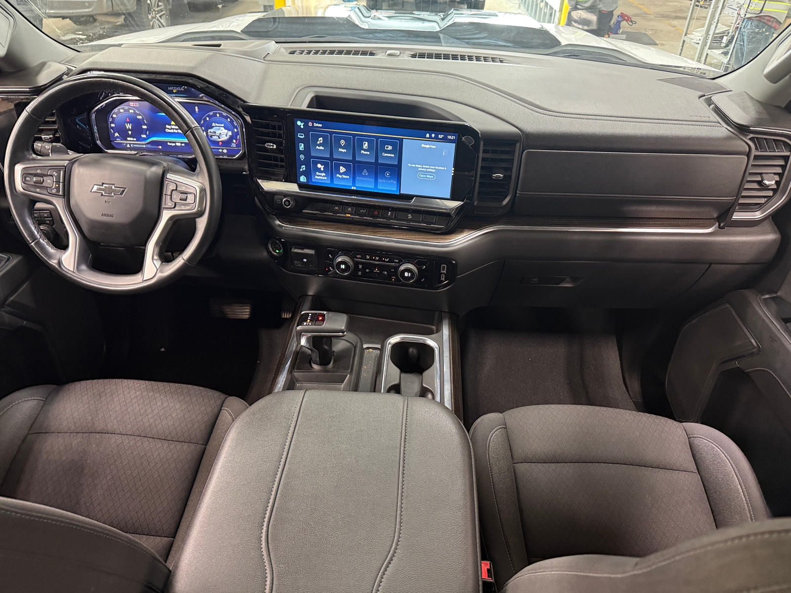 Thumbnail: 2024 Chevrolet Silverado 1500 - 3