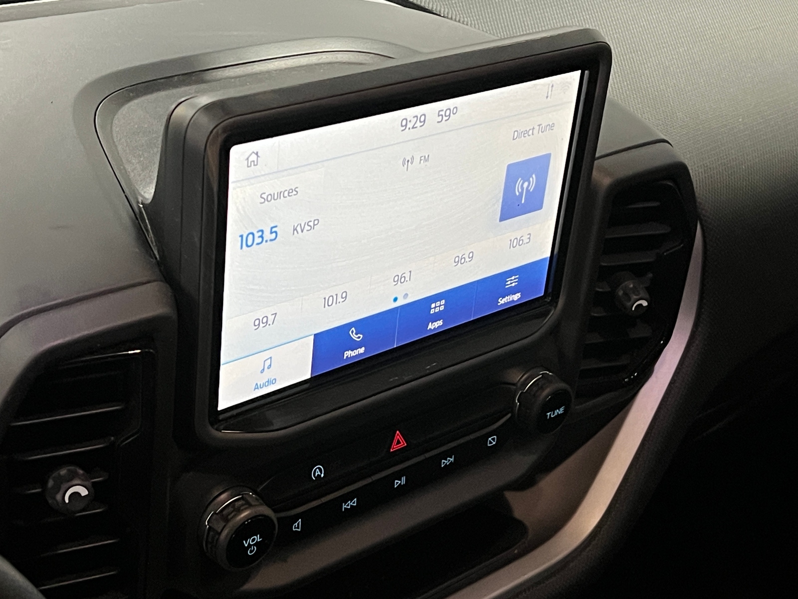 Thumbnail: 2021 Ford Bronco Sport - 4