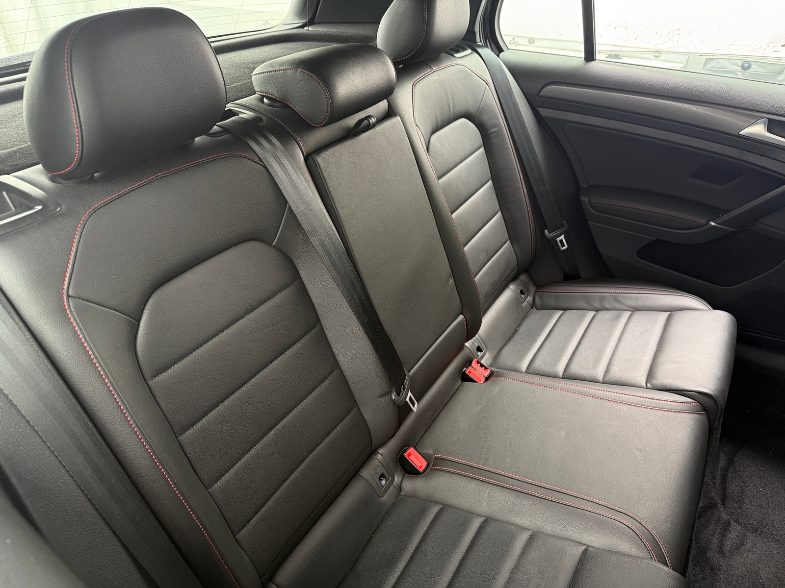 Thumbnail: 2020 Volkswagen Golf - 5