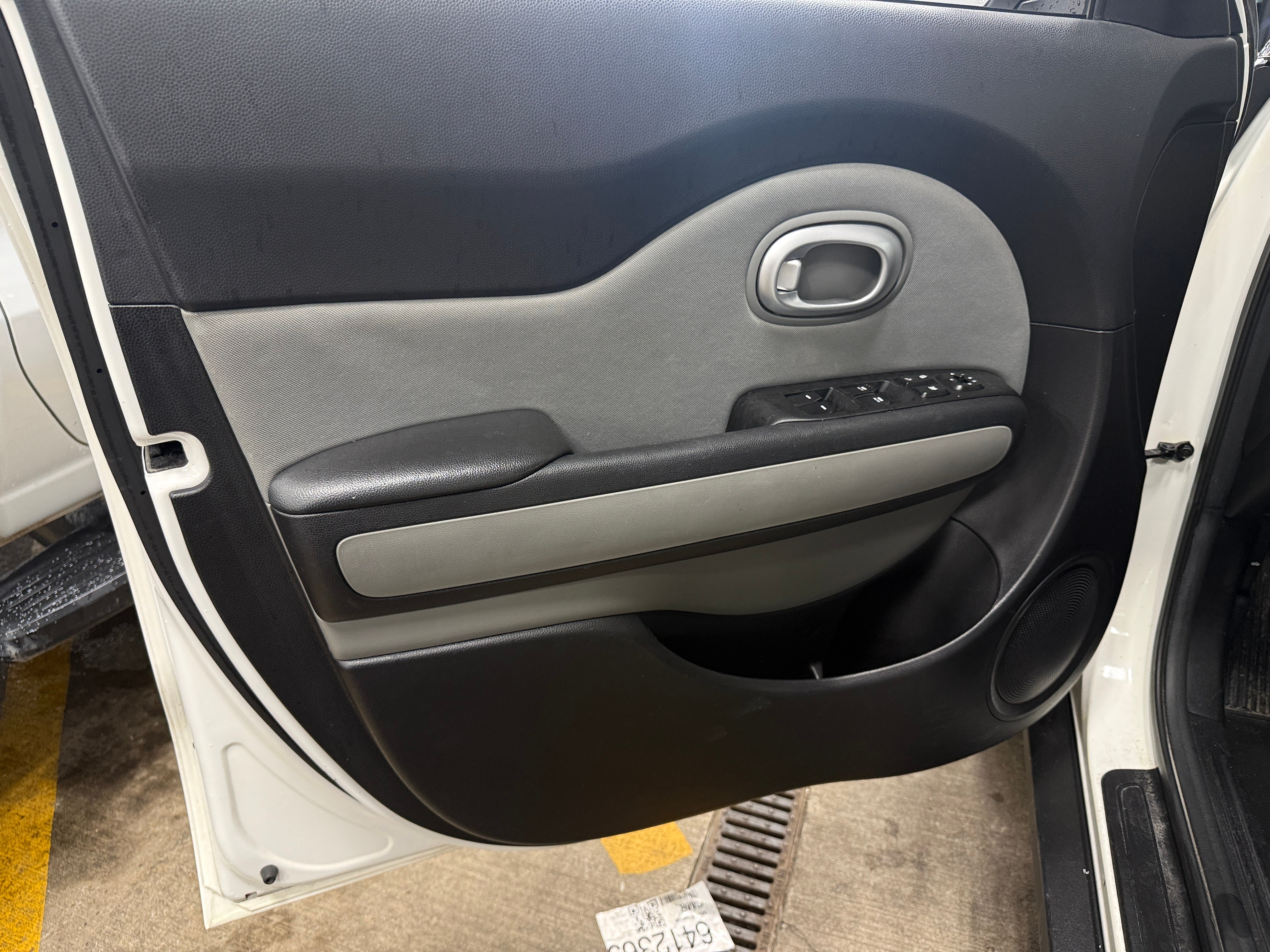 Used 2016 Kia Soul + with VIN KNDJP3A57G7250039 for sale in Oak Creek, WI