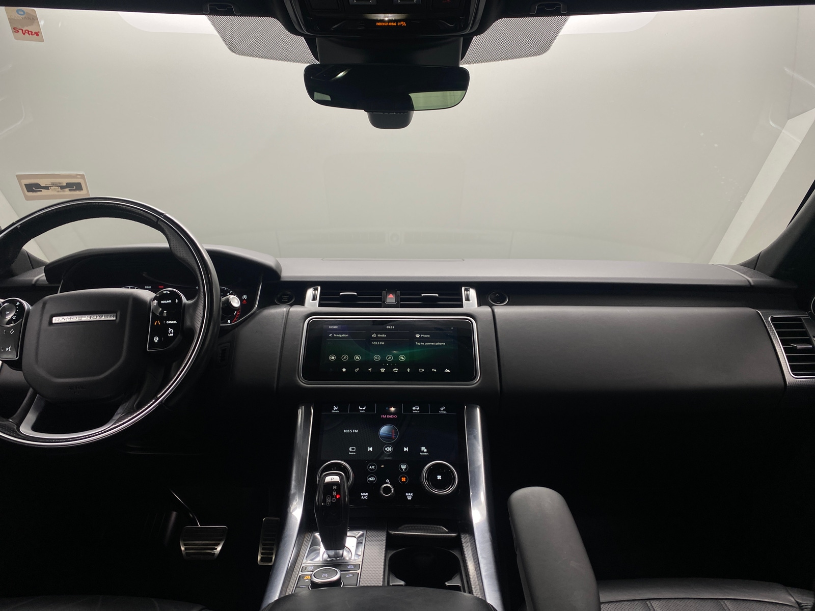 Thumbnail: 2019 Land Rover Range Rover Sport - 2