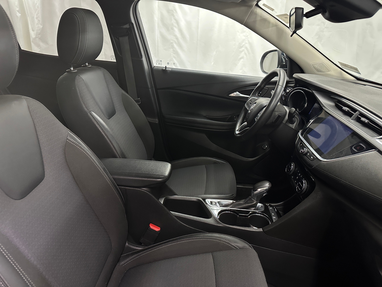 Thumbnail: 2021 Buick Encore GX - 2