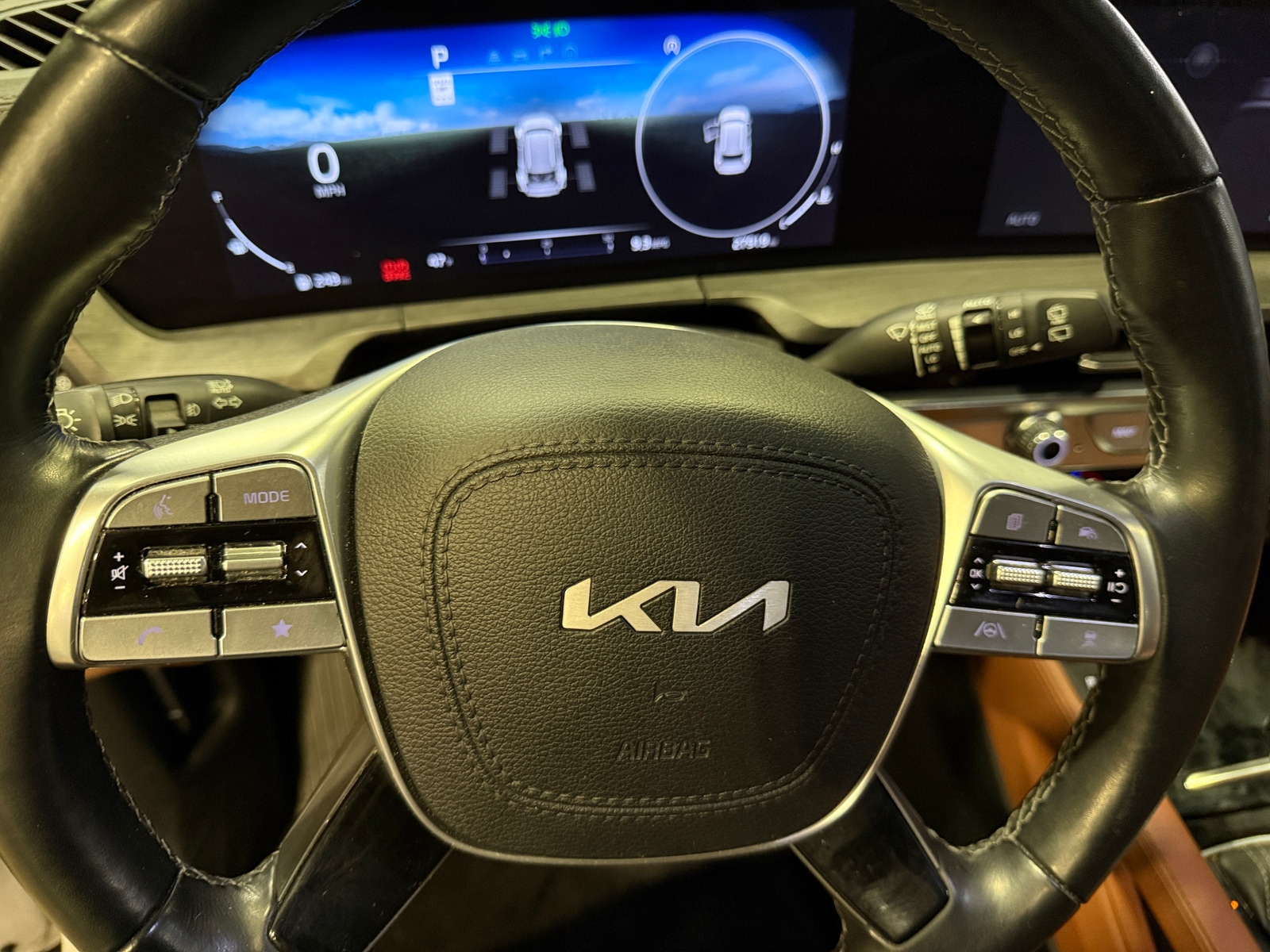 Thumbnail: 2025 Kia Telluride - 4