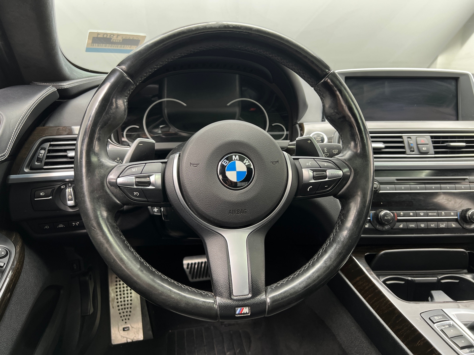 Thumbnail: 2015 BMW 6 Series - 4