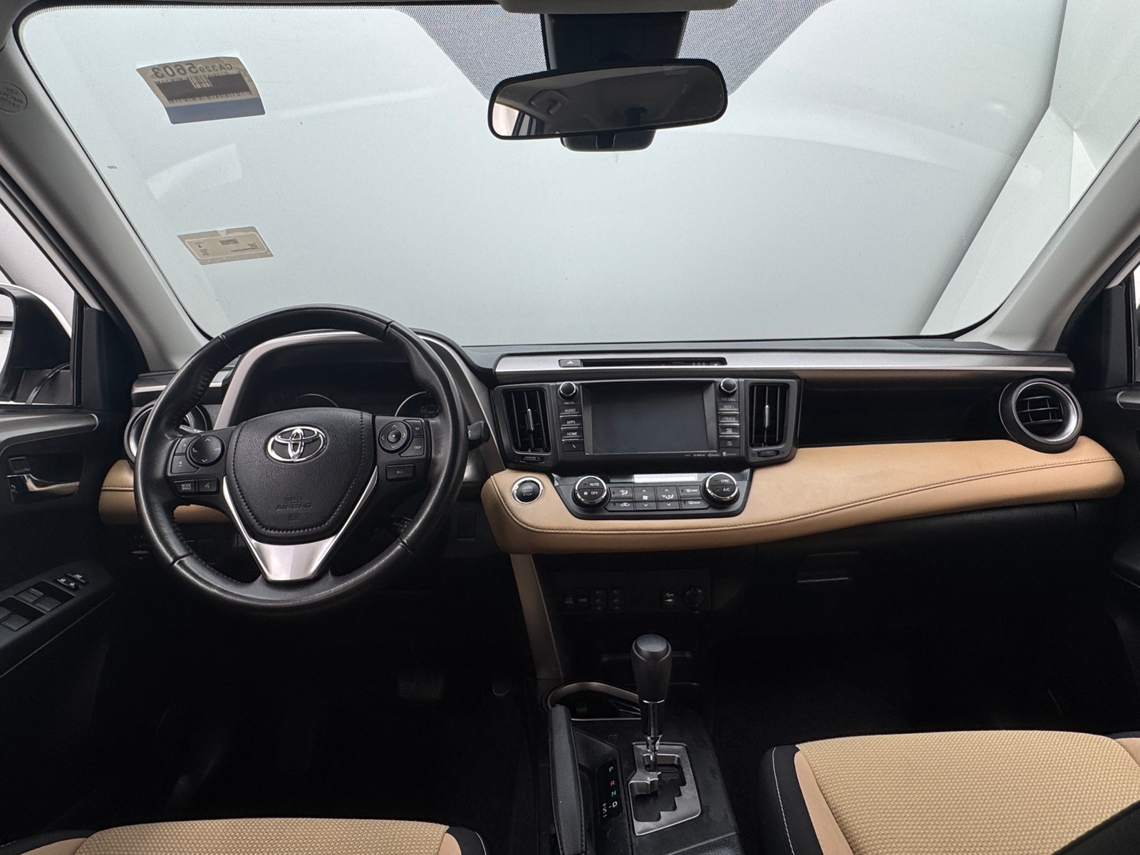 Thumbnail: 2018 Toyota RAV4 - 3