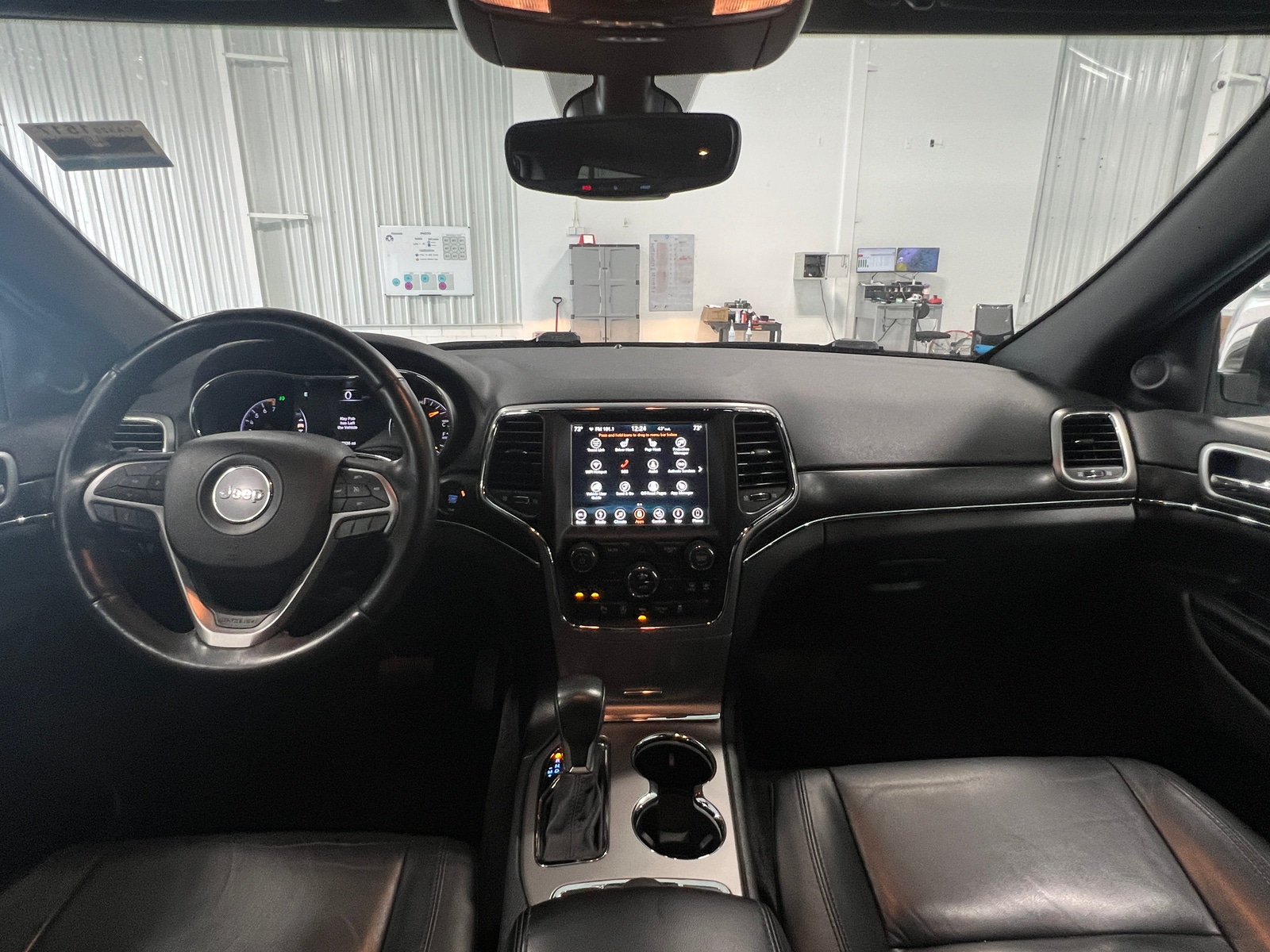 Thumbnail: 2018 Jeep Grand Cherokee - 2