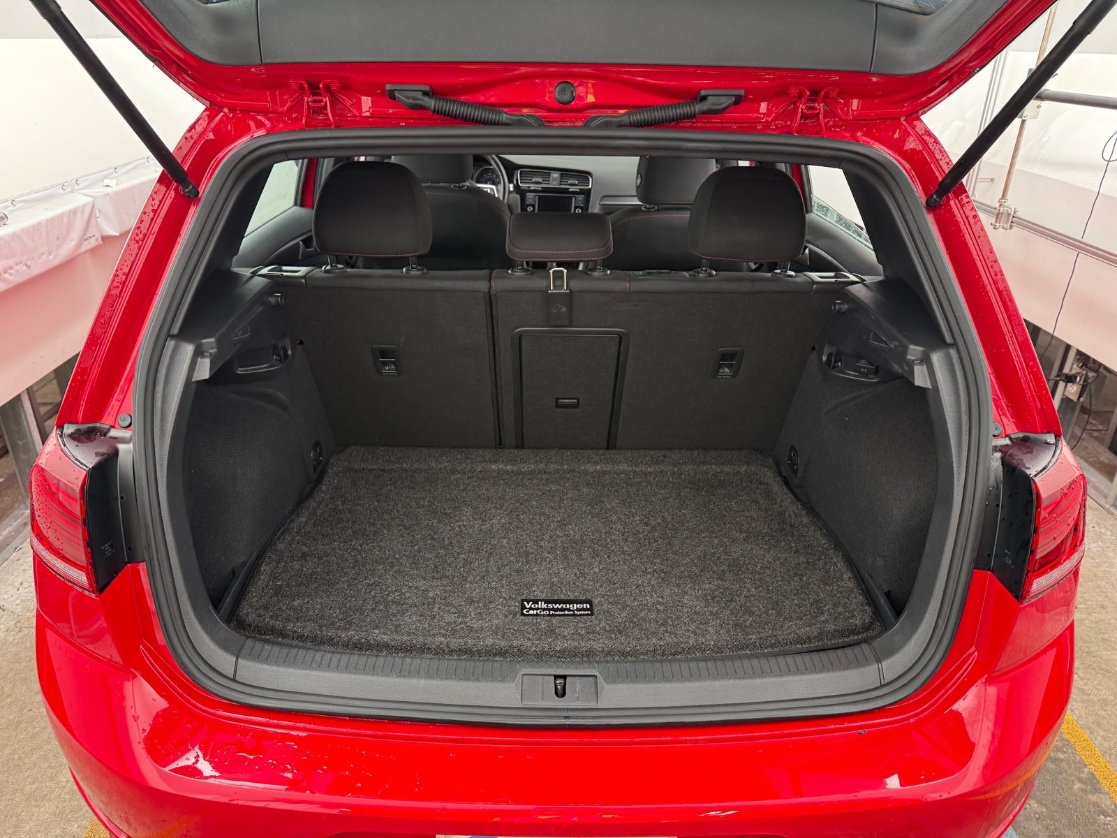 Thumbnail: 2018 Volkswagen Golf - 7