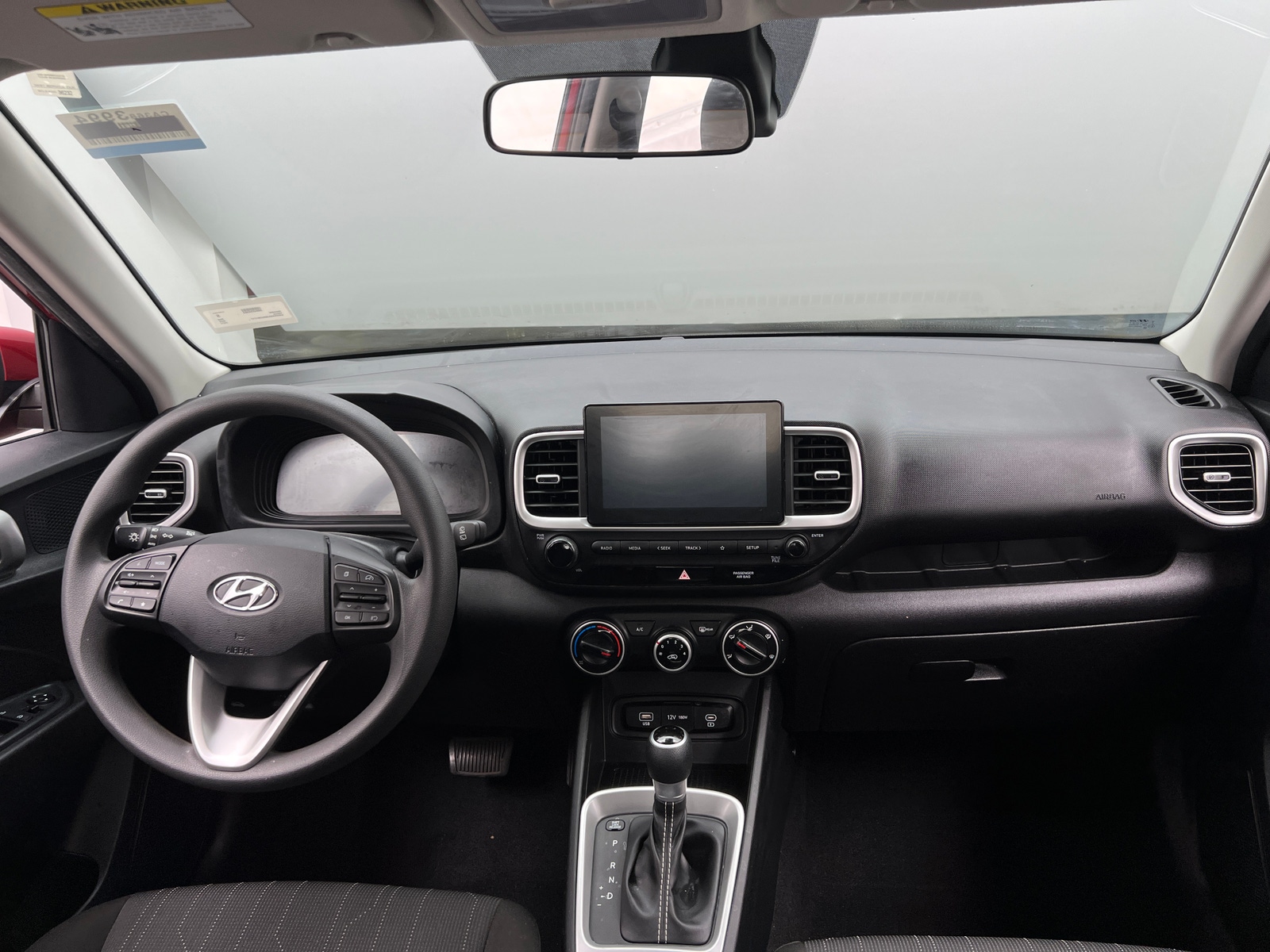 Thumbnail: 2024 Hyundai Venue - 3