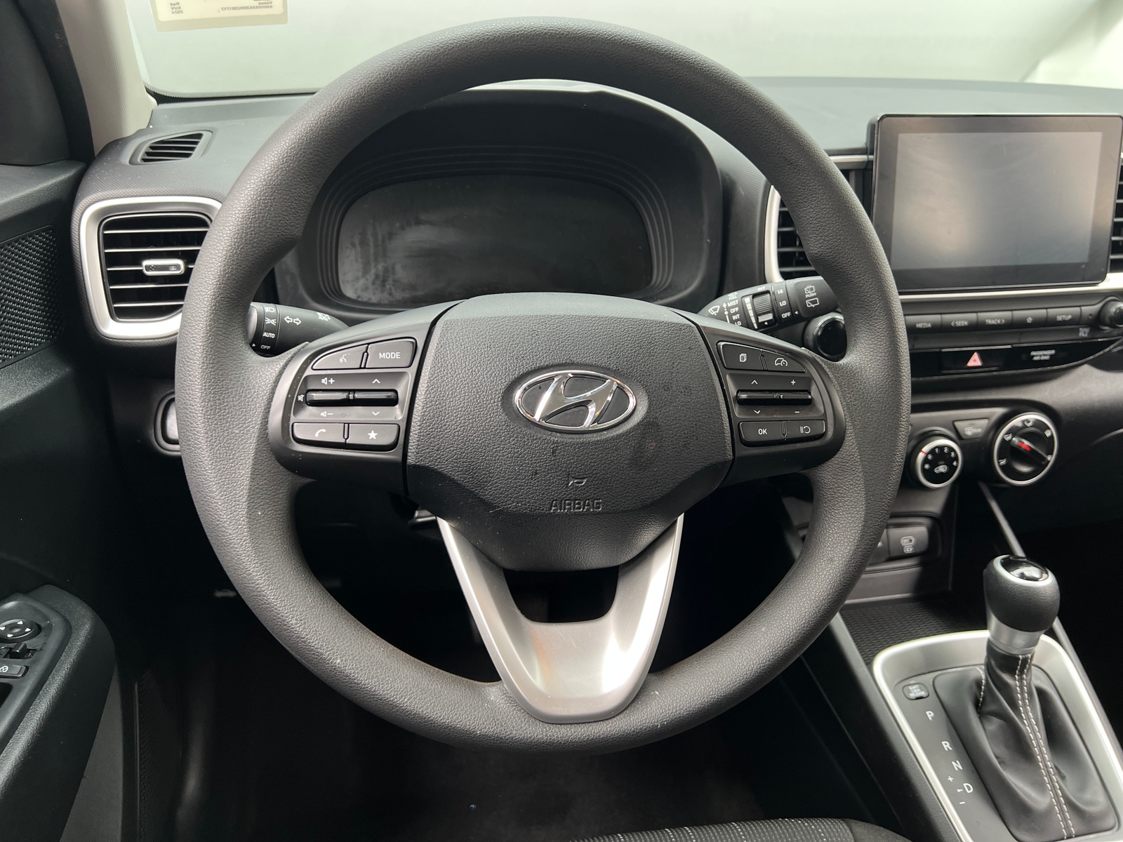 Thumbnail: 2024 Hyundai Venue - 5