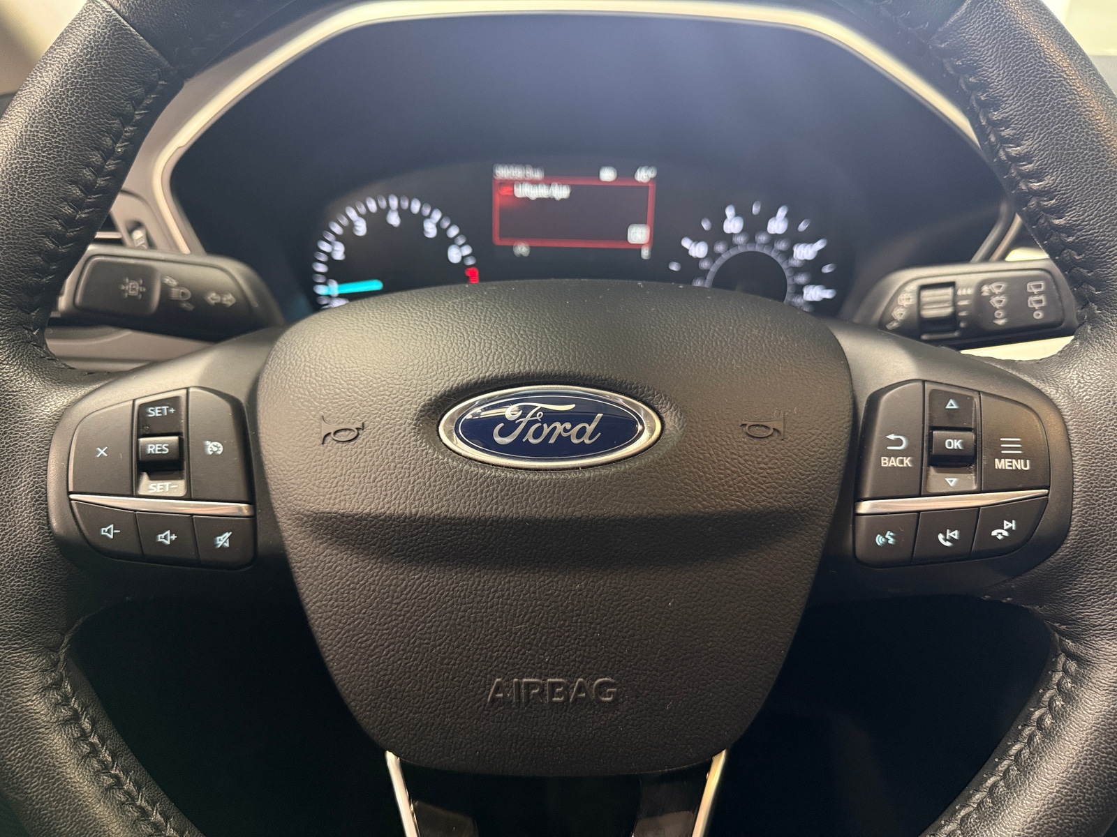 Thumbnail: 2020 Ford Escape - 4