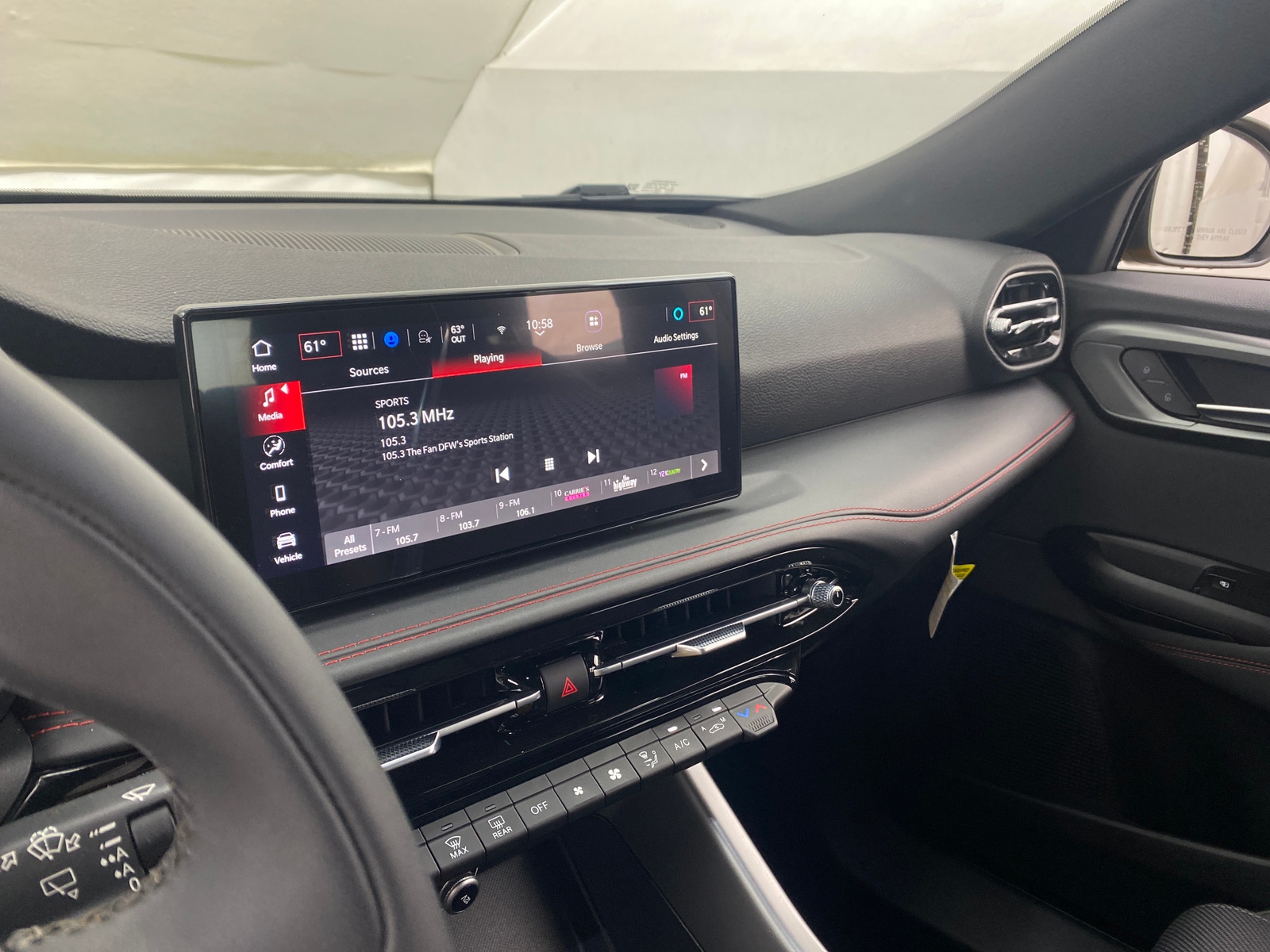 Thumbnail: 2024 Dodge Hornet - 3