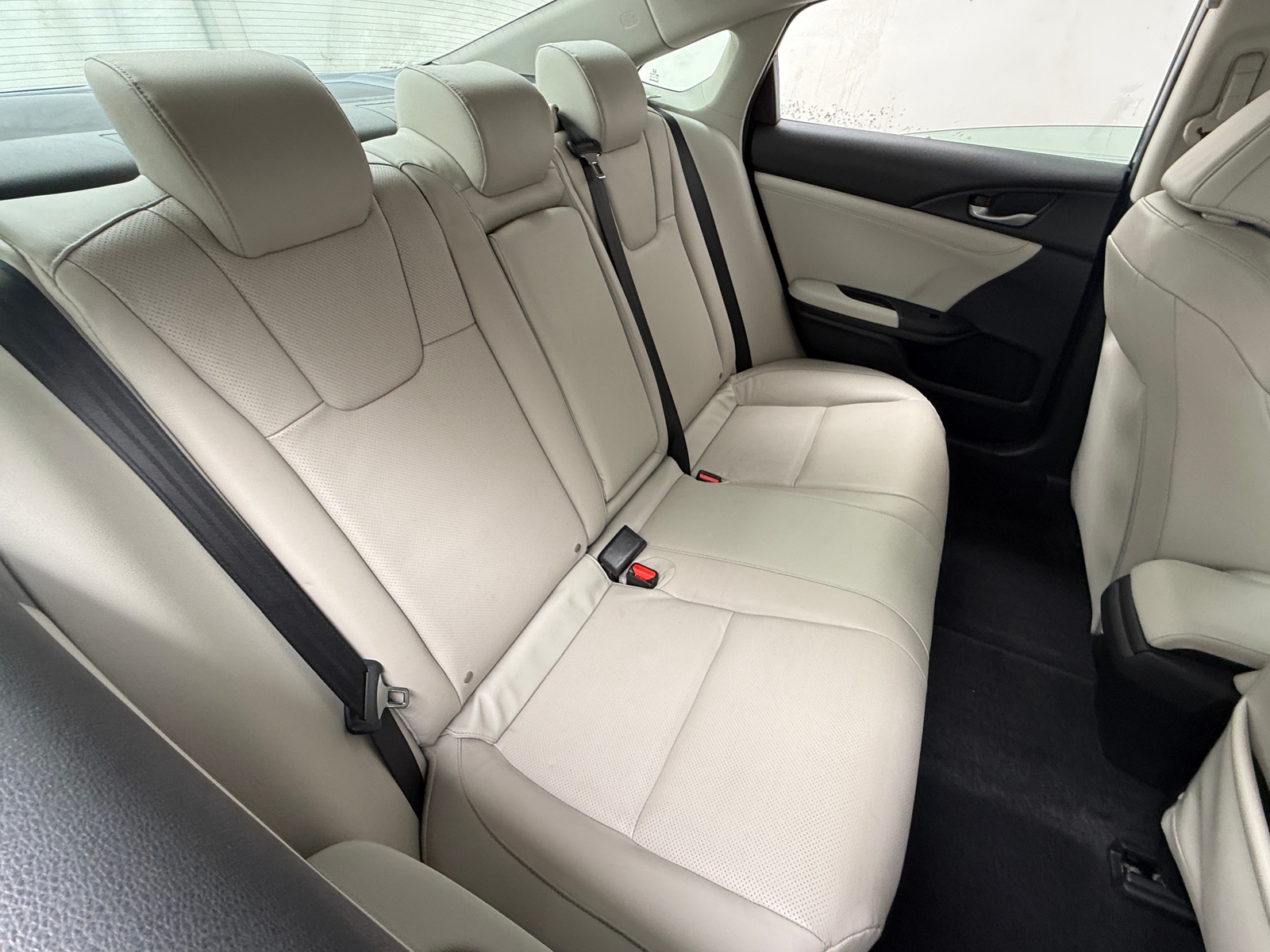 Thumbnail: 2019 Honda Insight - 5