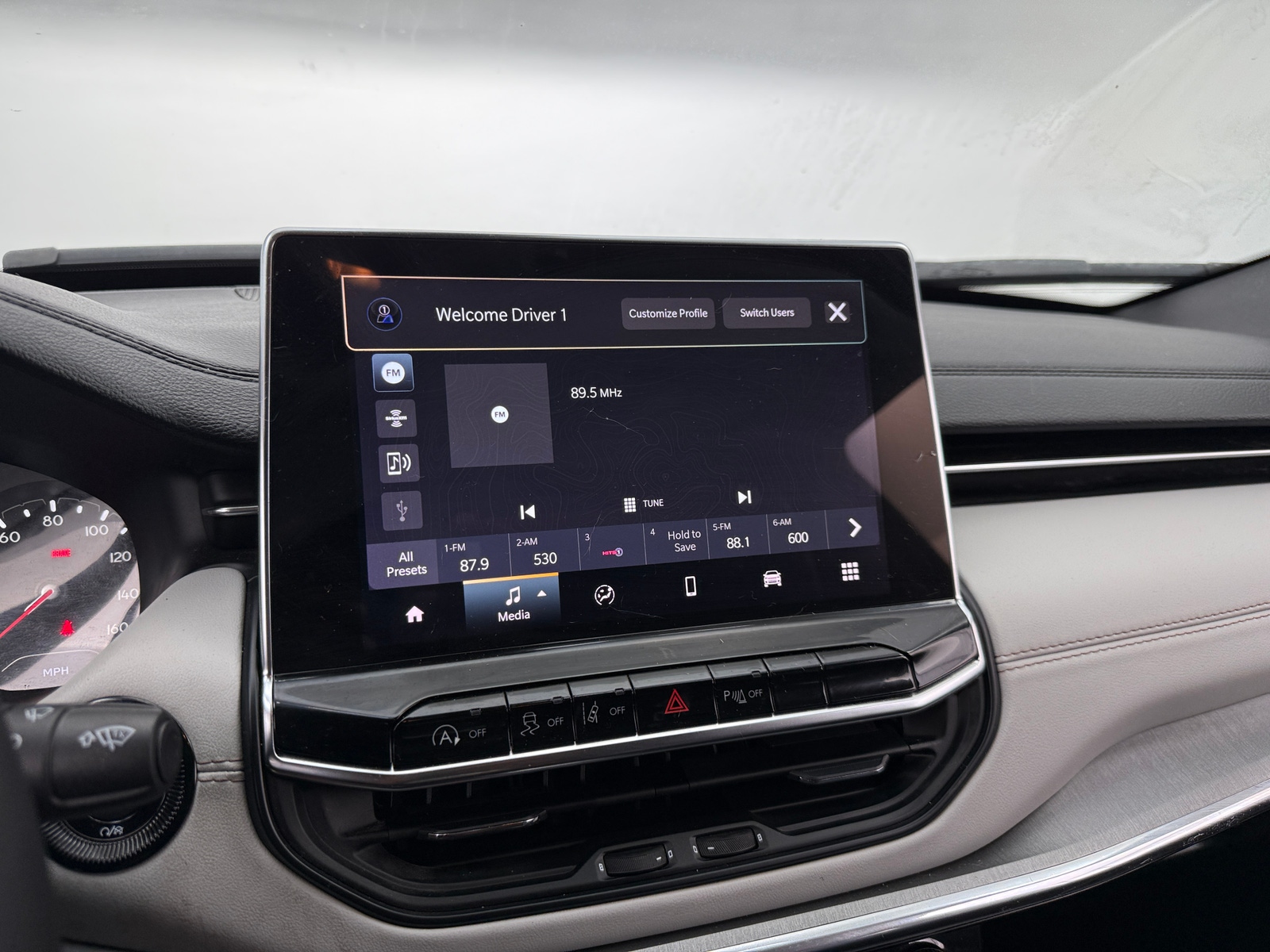 Thumbnail: 2024 Jeep Compass - 3