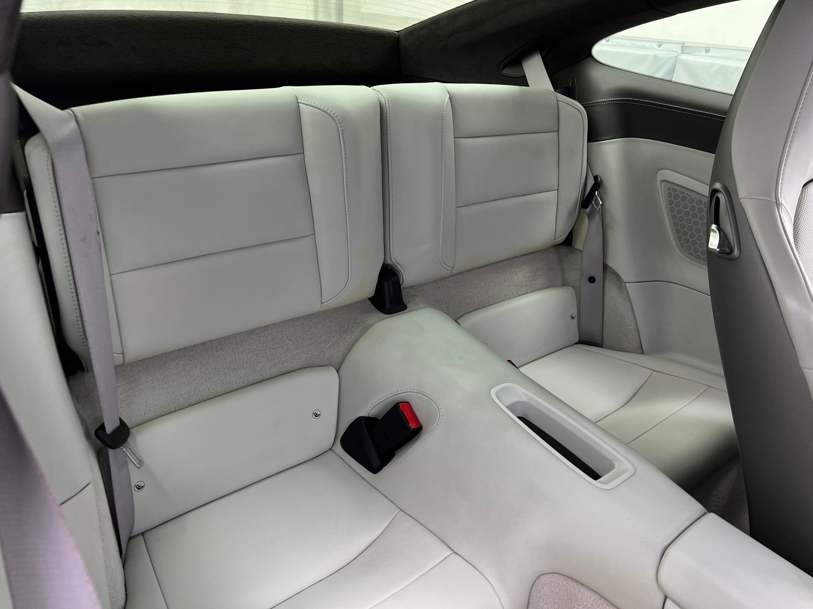 Thumbnail: 2013 Porsche 911 - 4