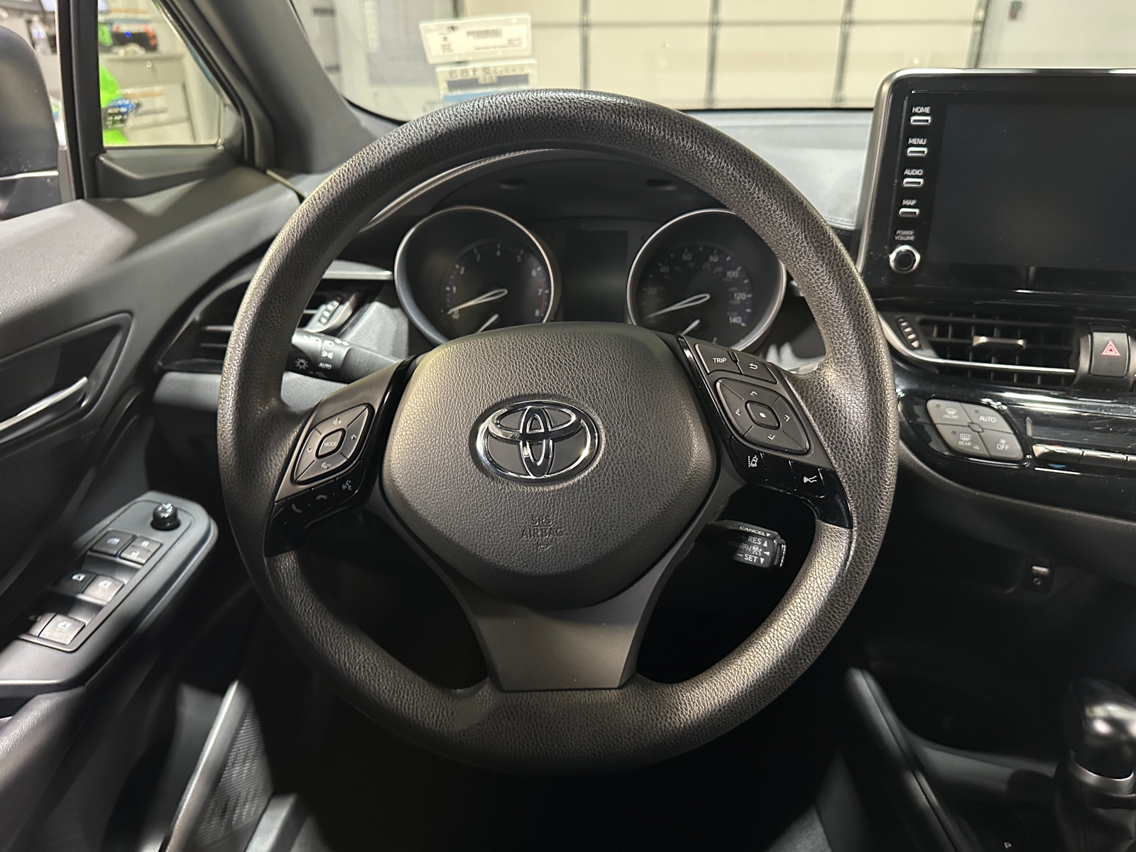 Thumbnail: 2019 Toyota C-HR - 5