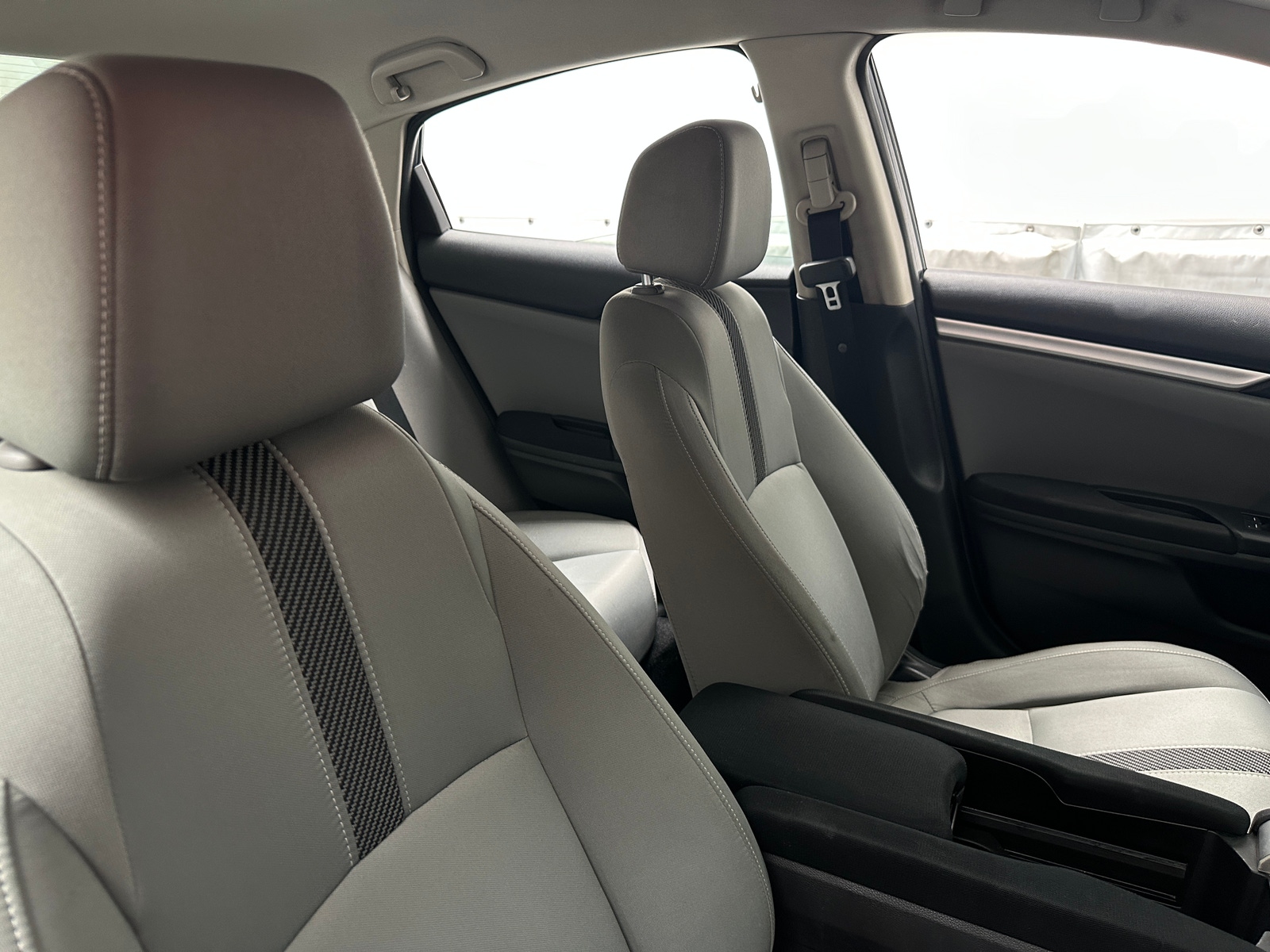 Thumbnail: 2016 Honda Civic - 2