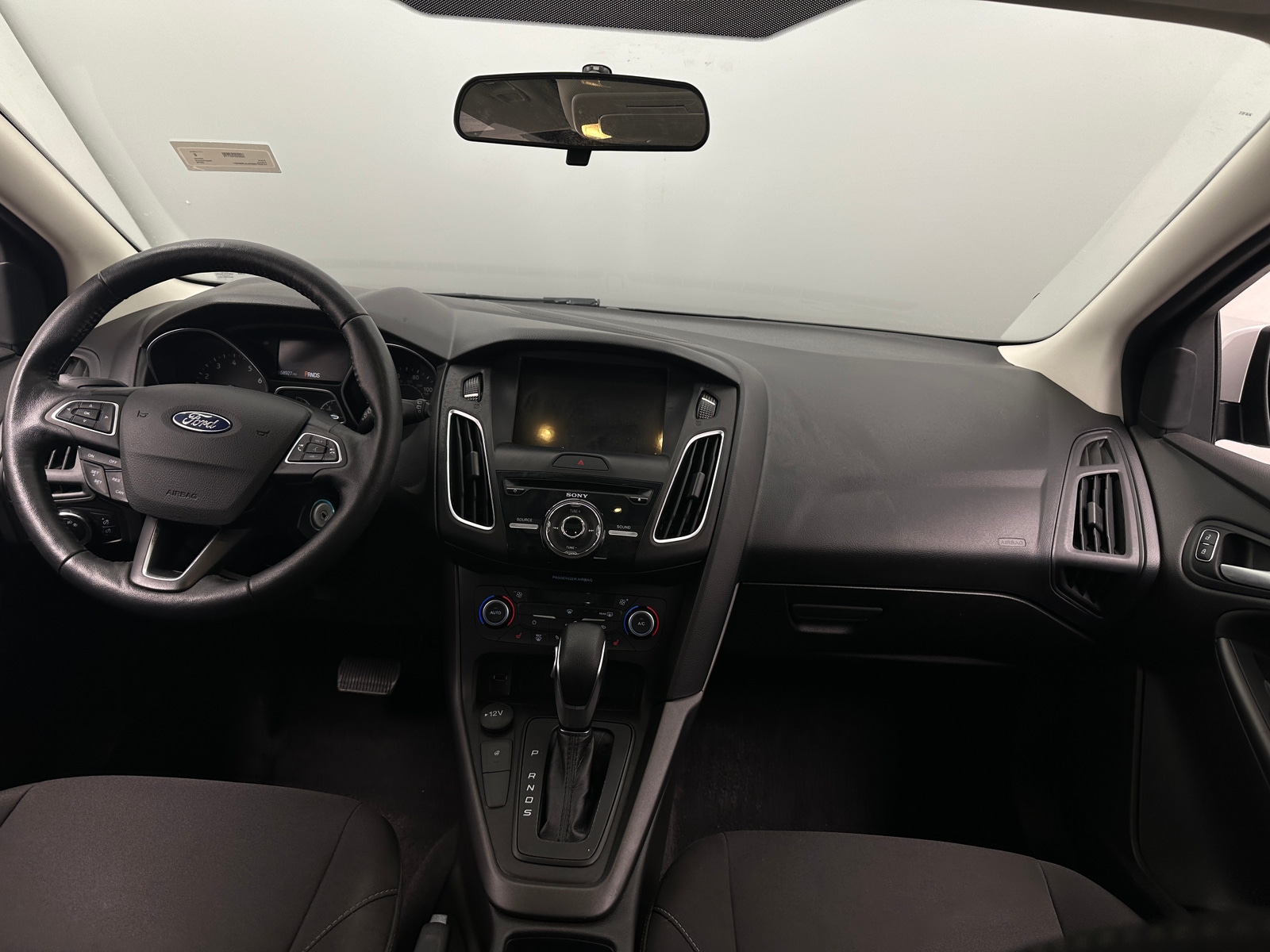 Thumbnail: 2018 Ford Focus - 3