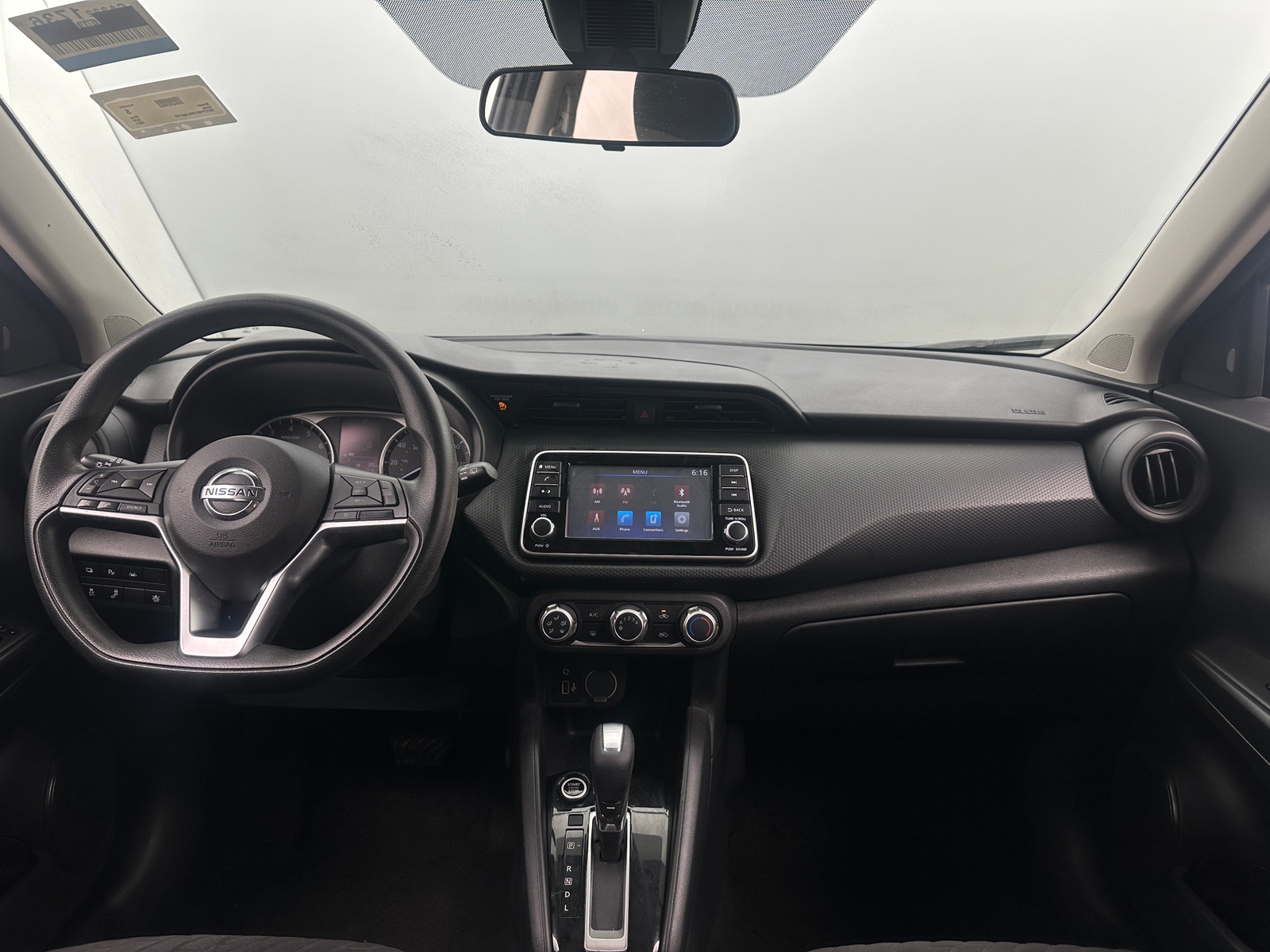 Thumbnail: 2021 Nissan Kicks - 3