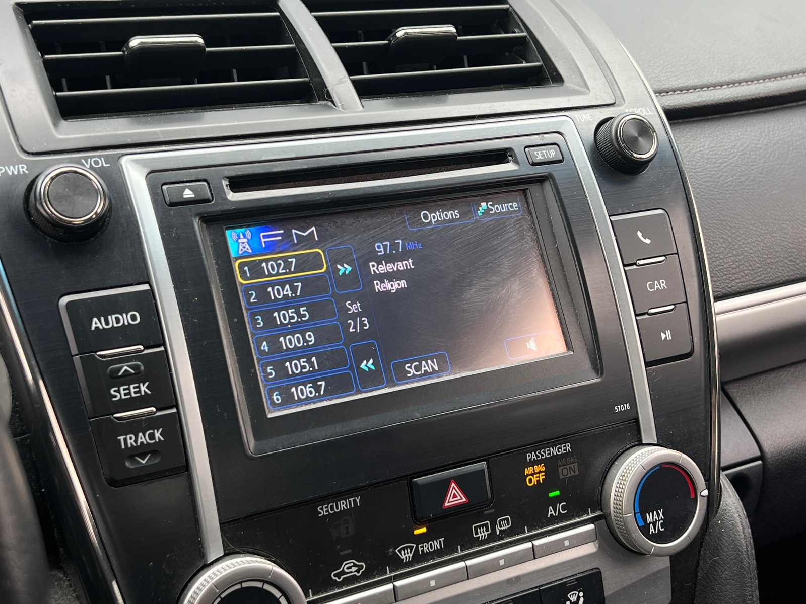 Thumbnail: 2013 Toyota Camry - 3