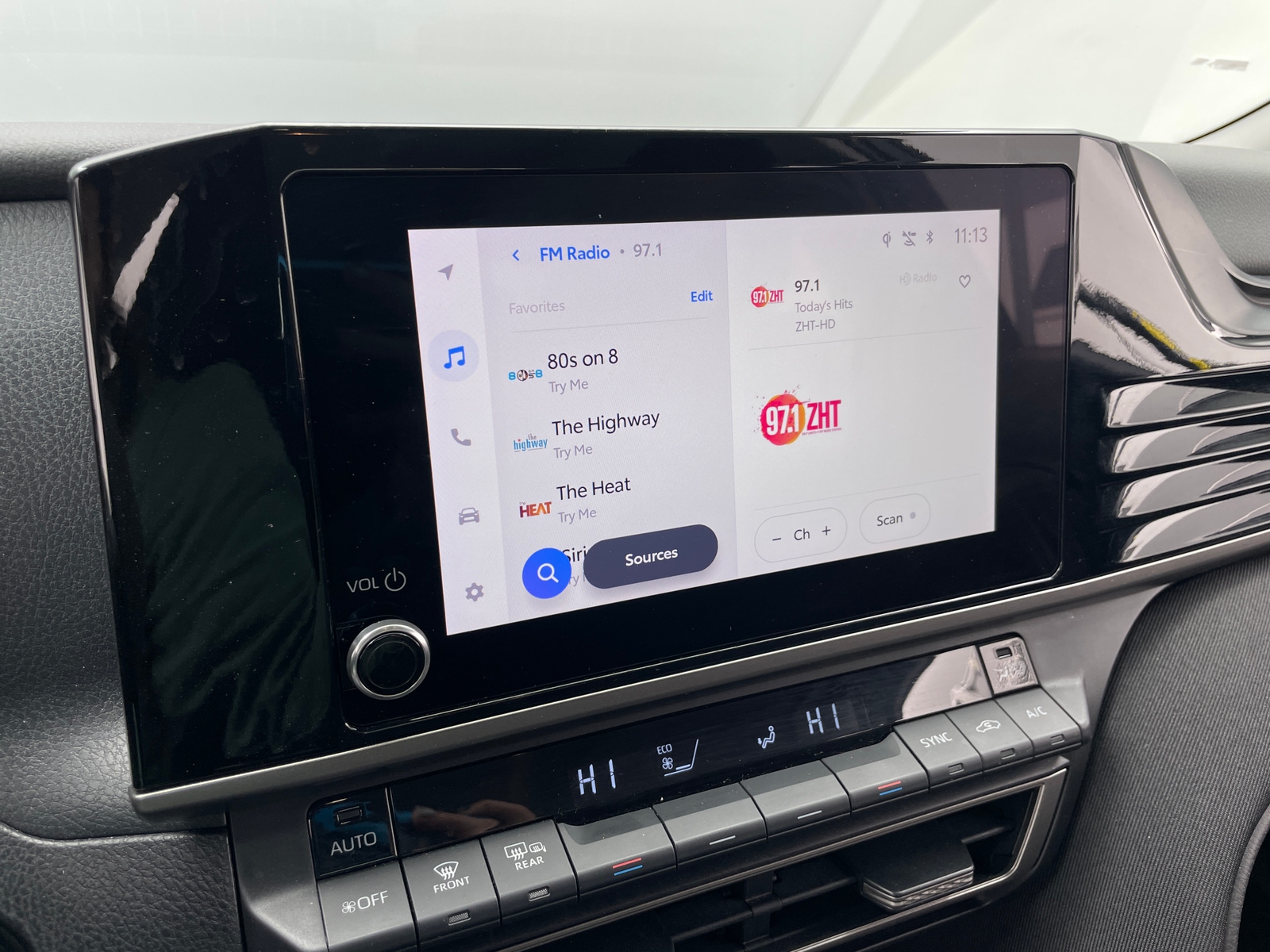 Thumbnail: 2025 Toyota Camry - 4