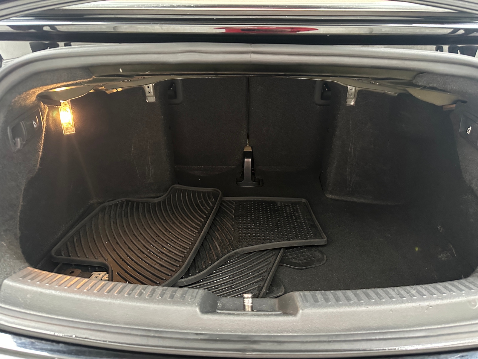 Thumbnail: 2013 Volkswagen Beetle - 7